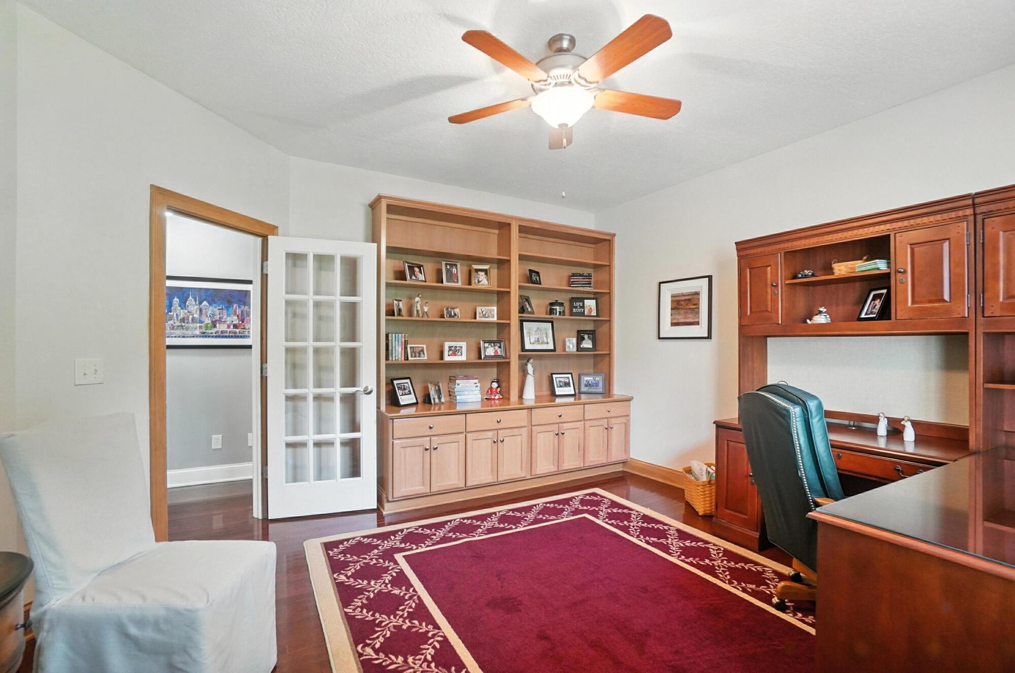 5720 Medallion Drive W