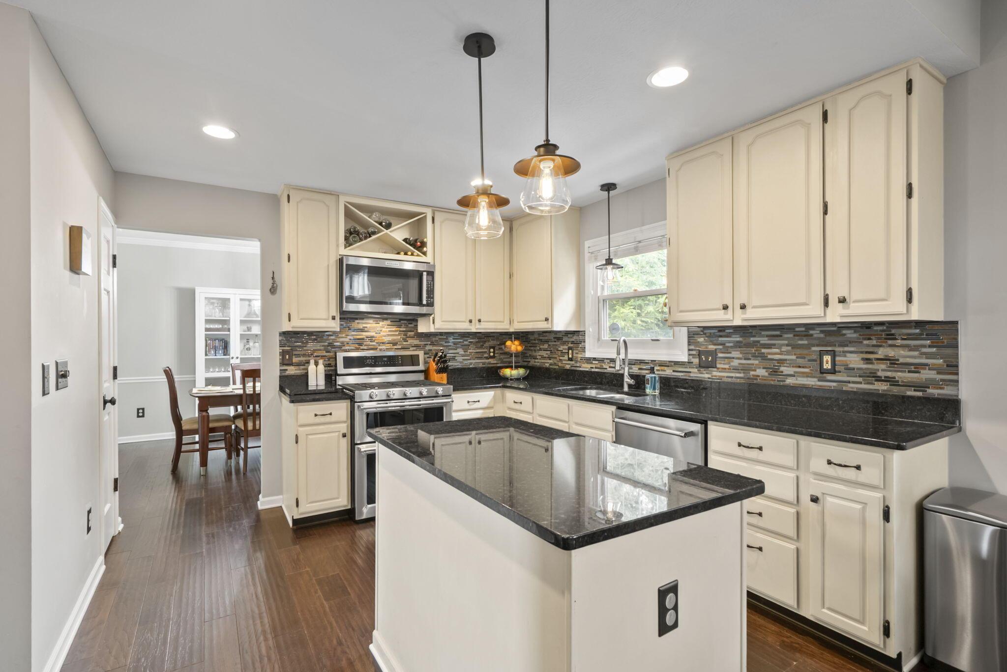 4600 Coolbrook Drive
