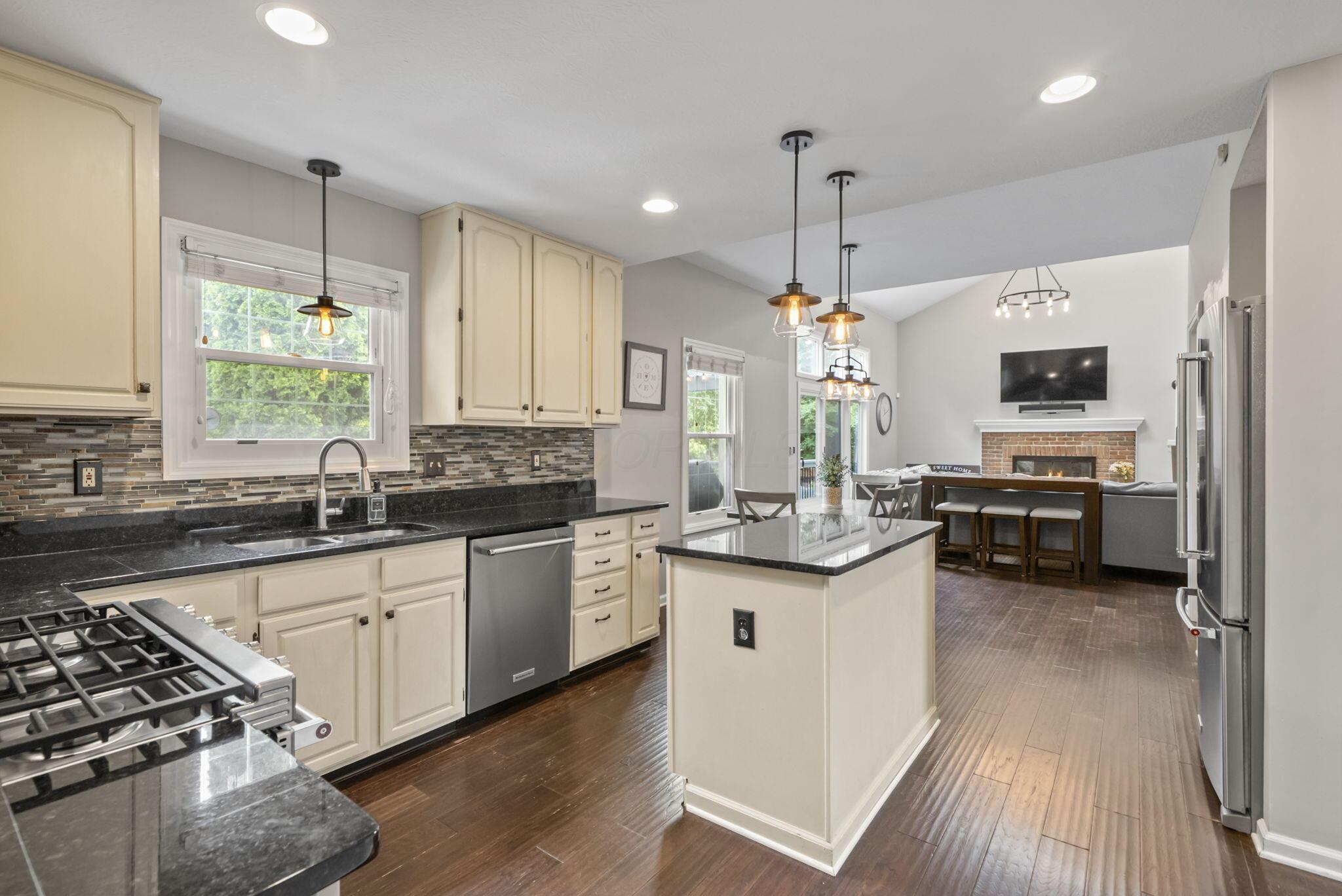 4600 Coolbrook Drive