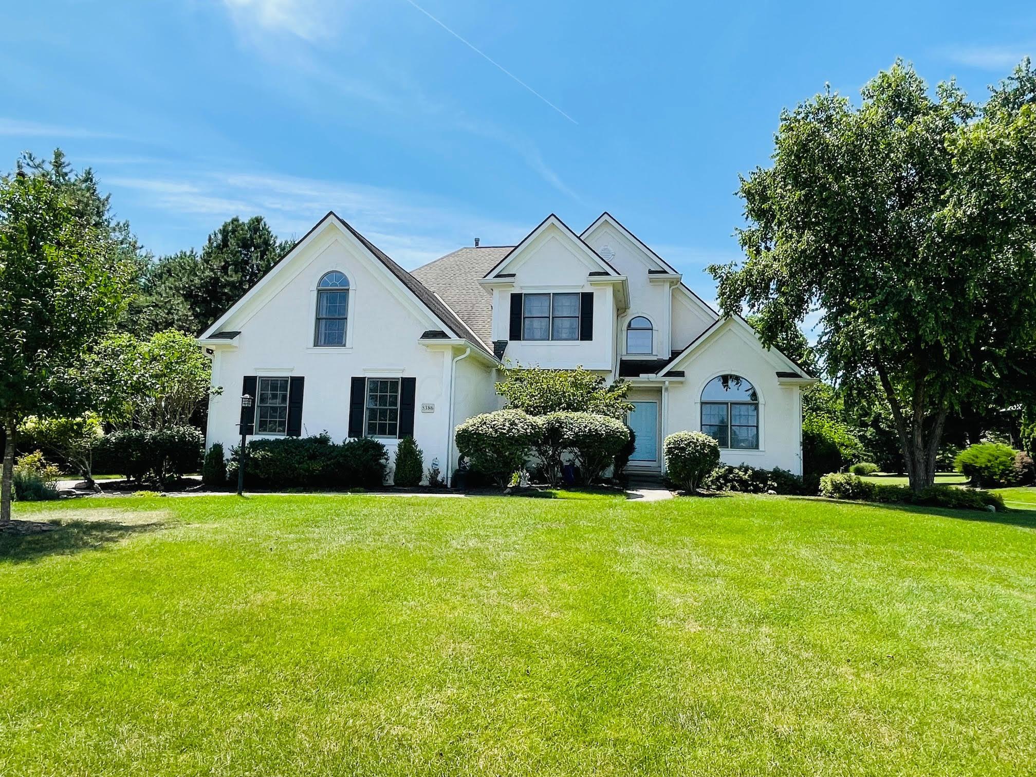 5386 Medallion Drive W