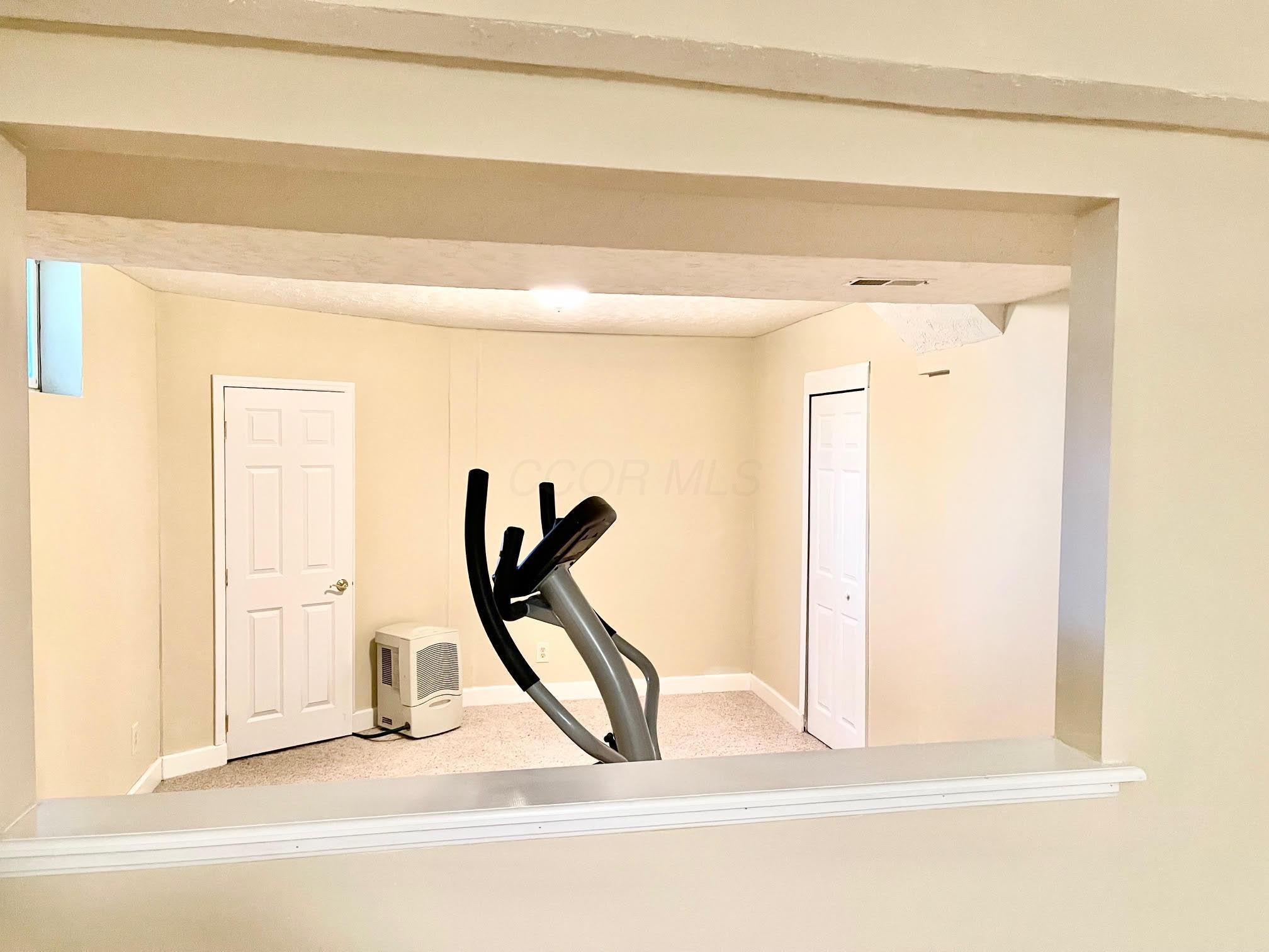 5386 Medallion Drive W