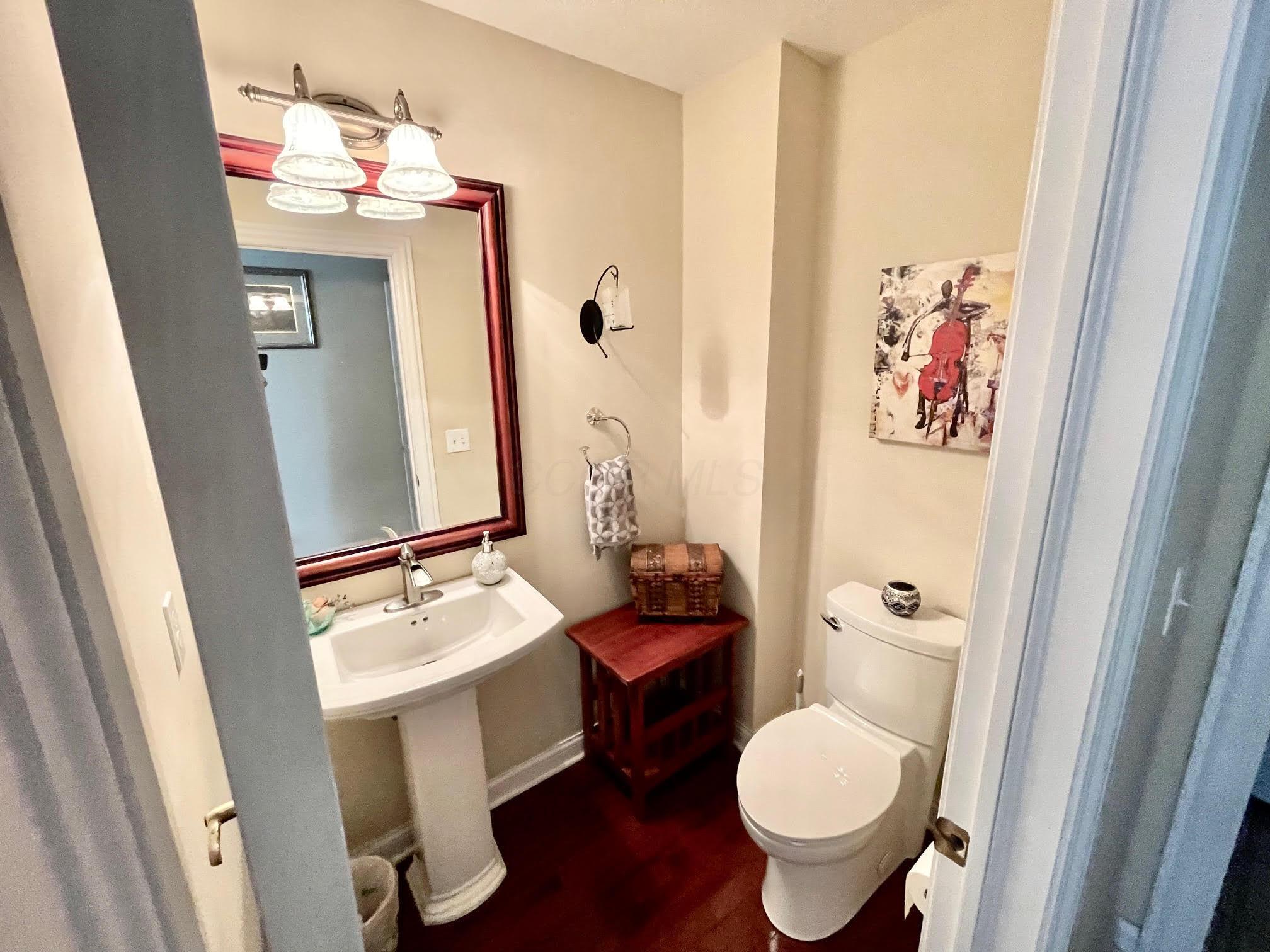 5386 Medallion Drive W