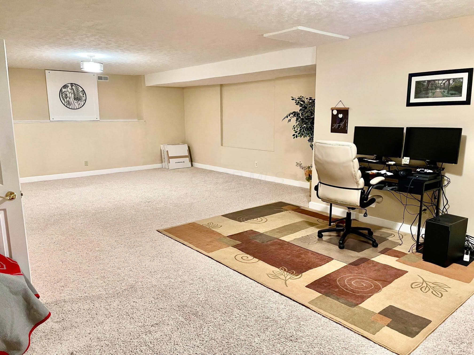 5386 Medallion Drive W