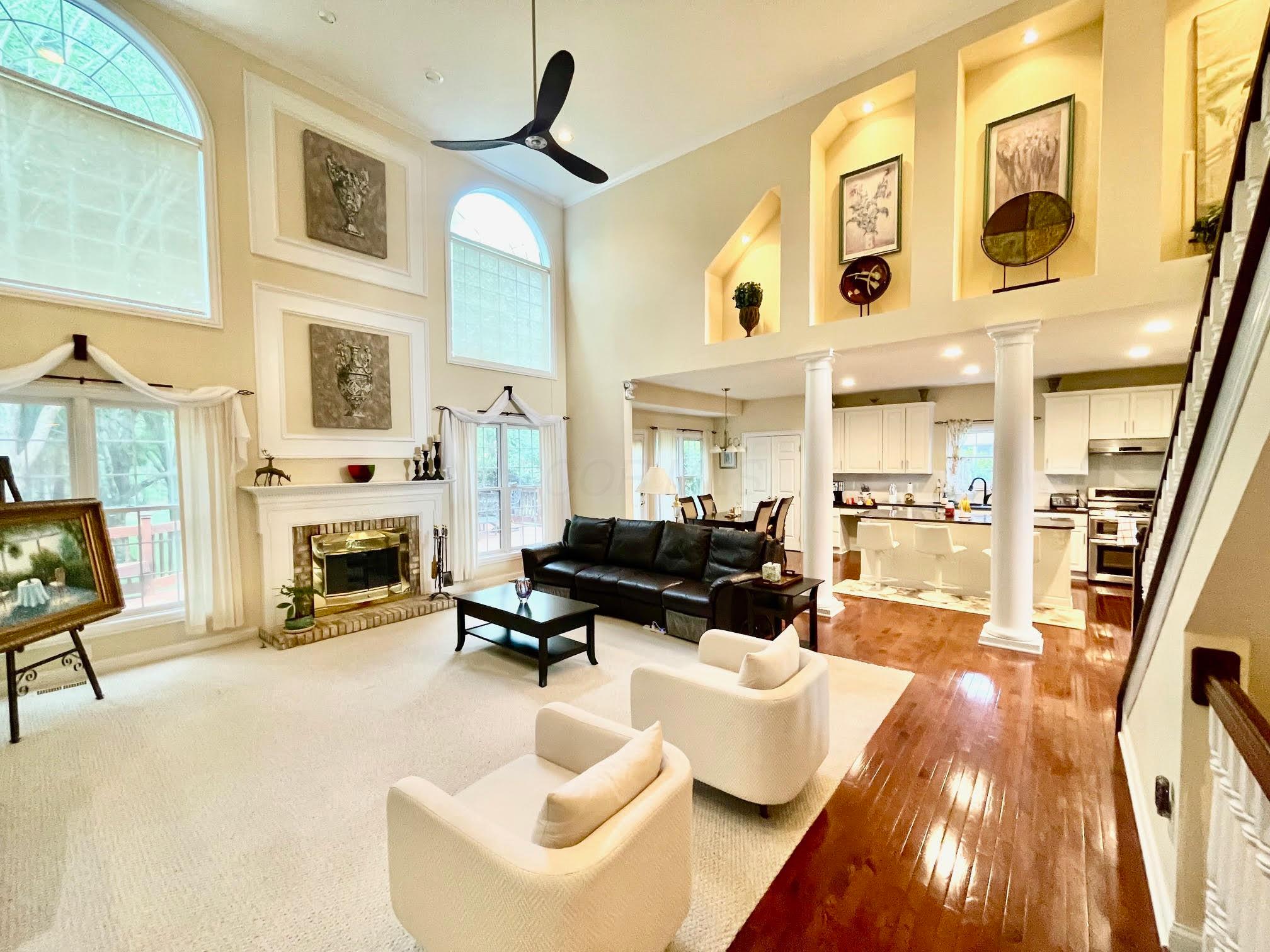 5386 Medallion Drive W