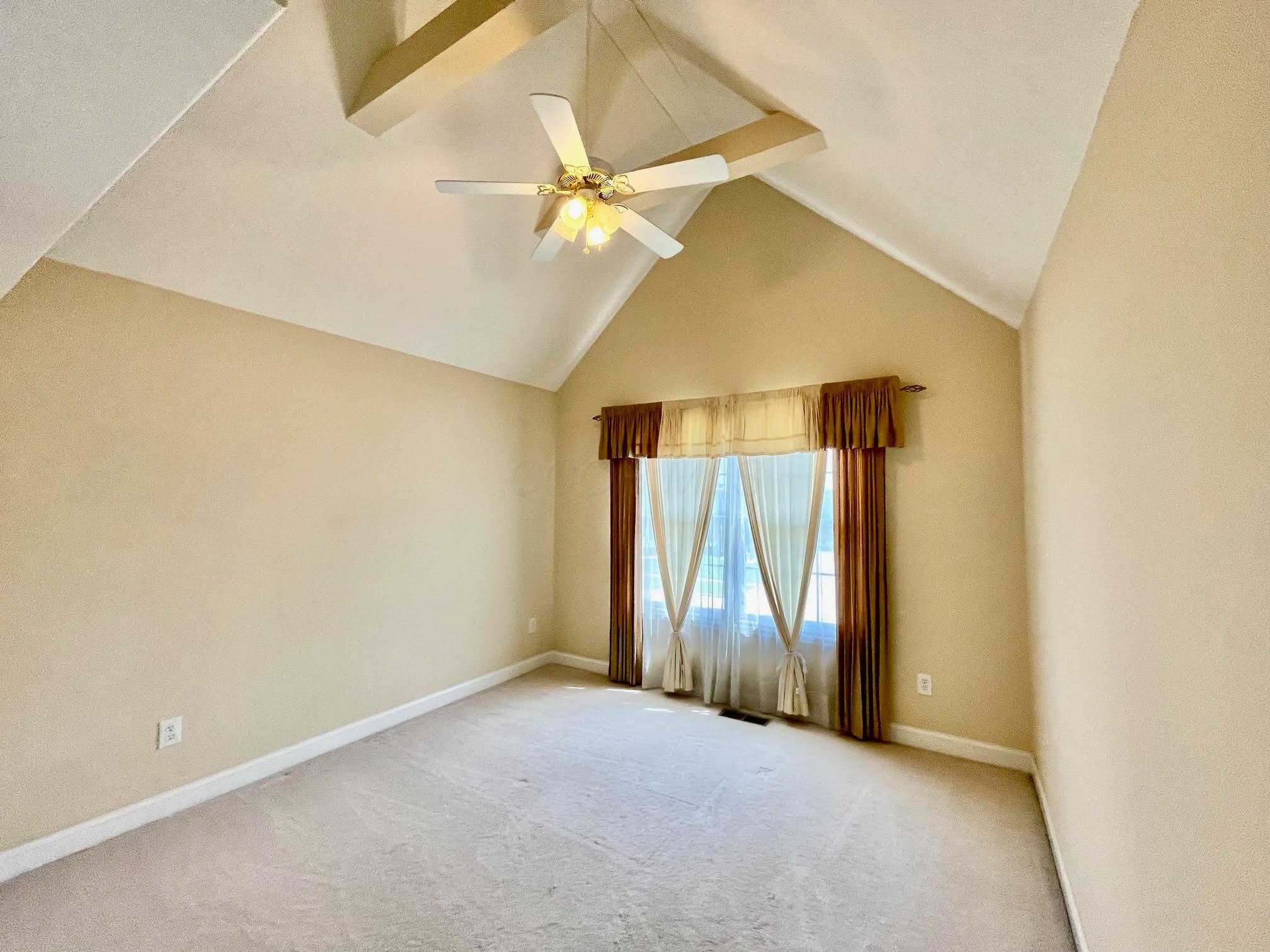 5386 Medallion Drive W