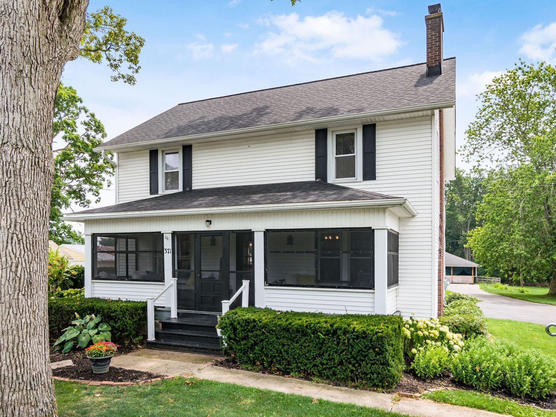 371 W North Street