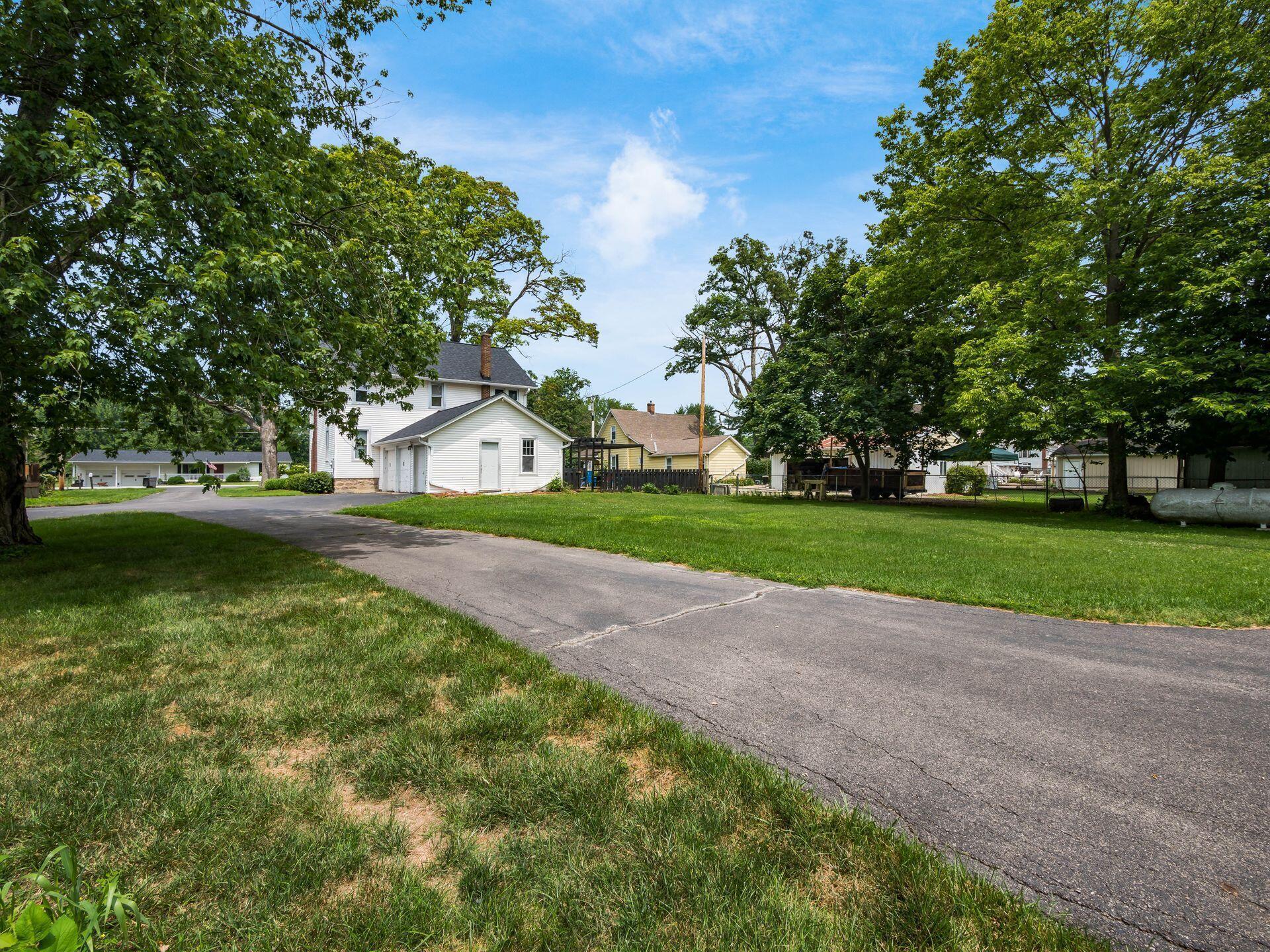 371 W North Street