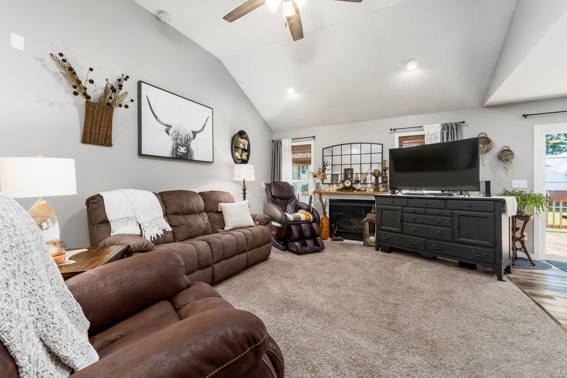 524 Wildflower Drive