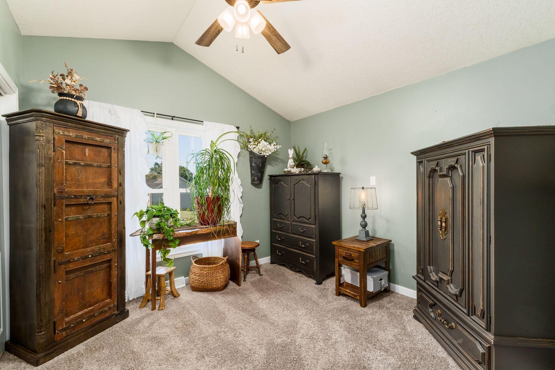 524 Wildflower Drive