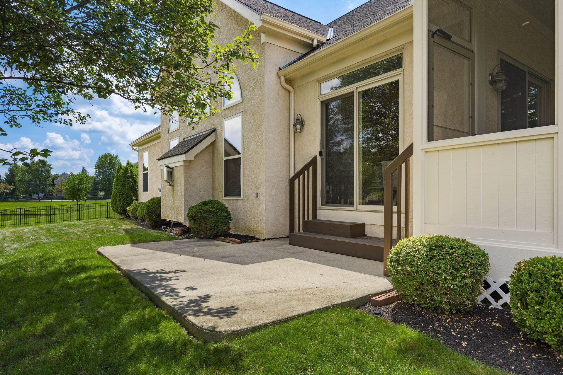 6493 Bromfield Drive