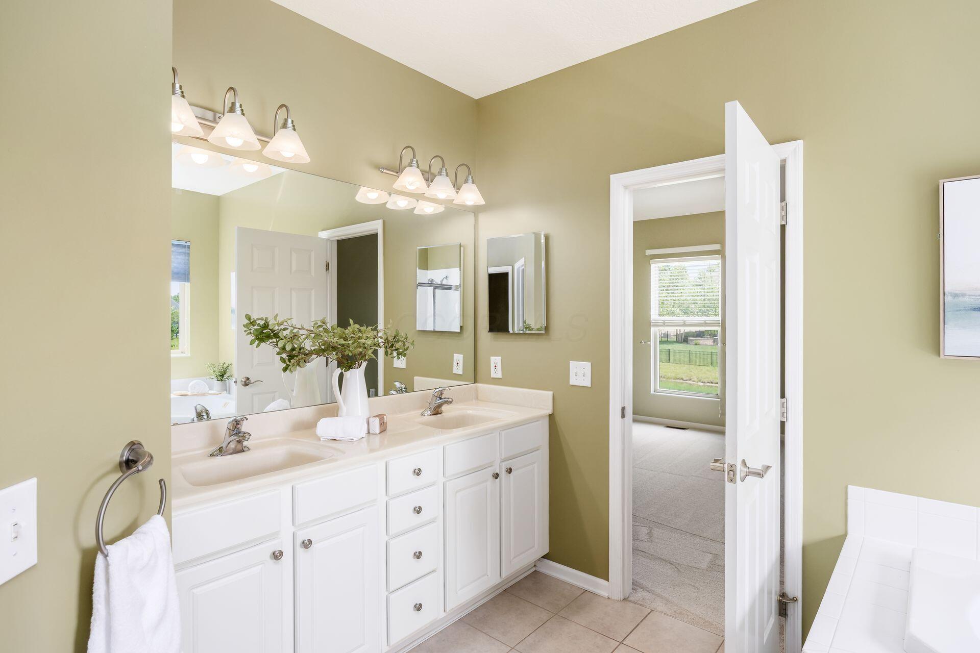 6493 Bromfield Drive