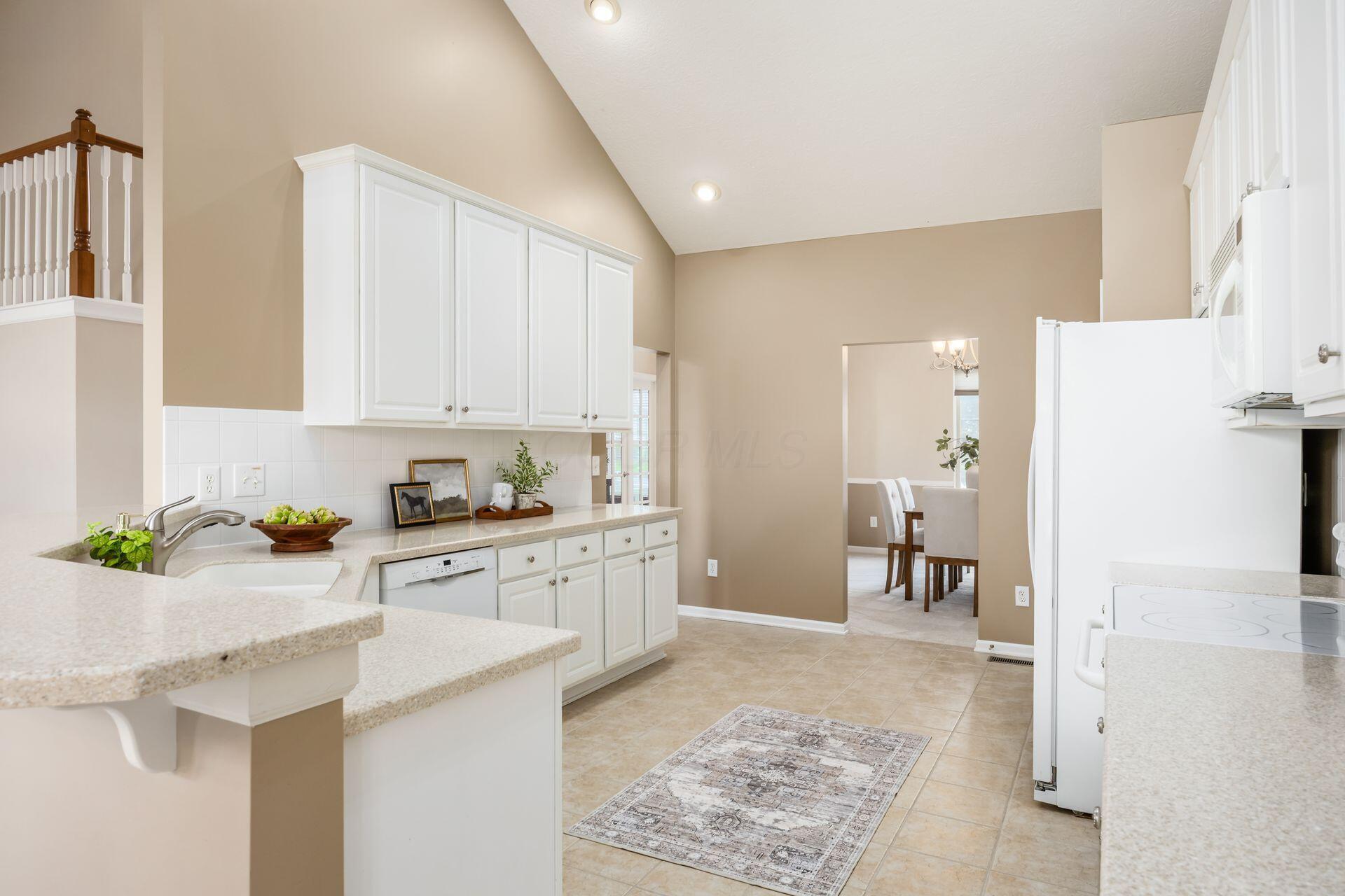 6493 Bromfield Drive