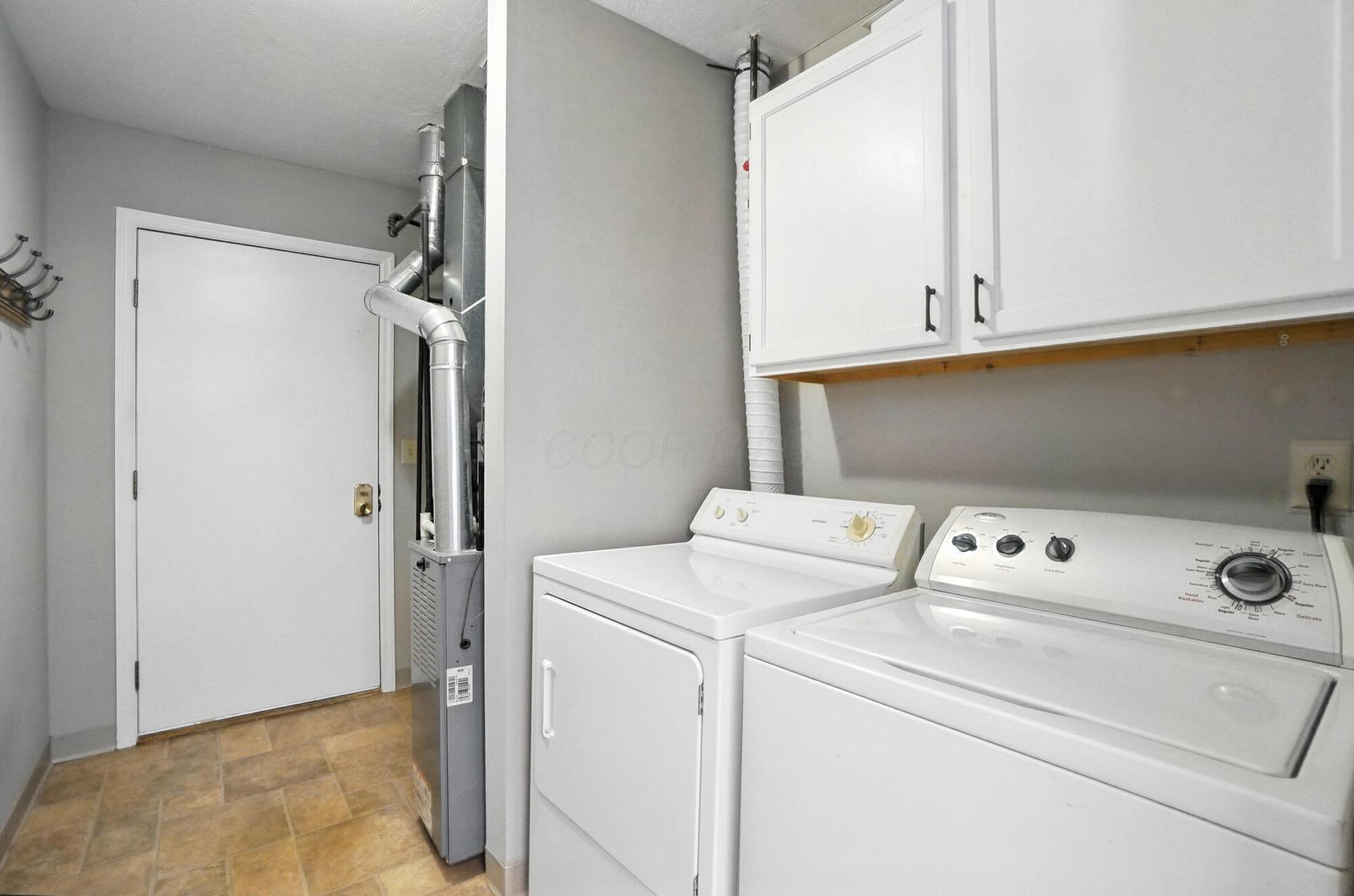 321 Hidden Ravines Drive