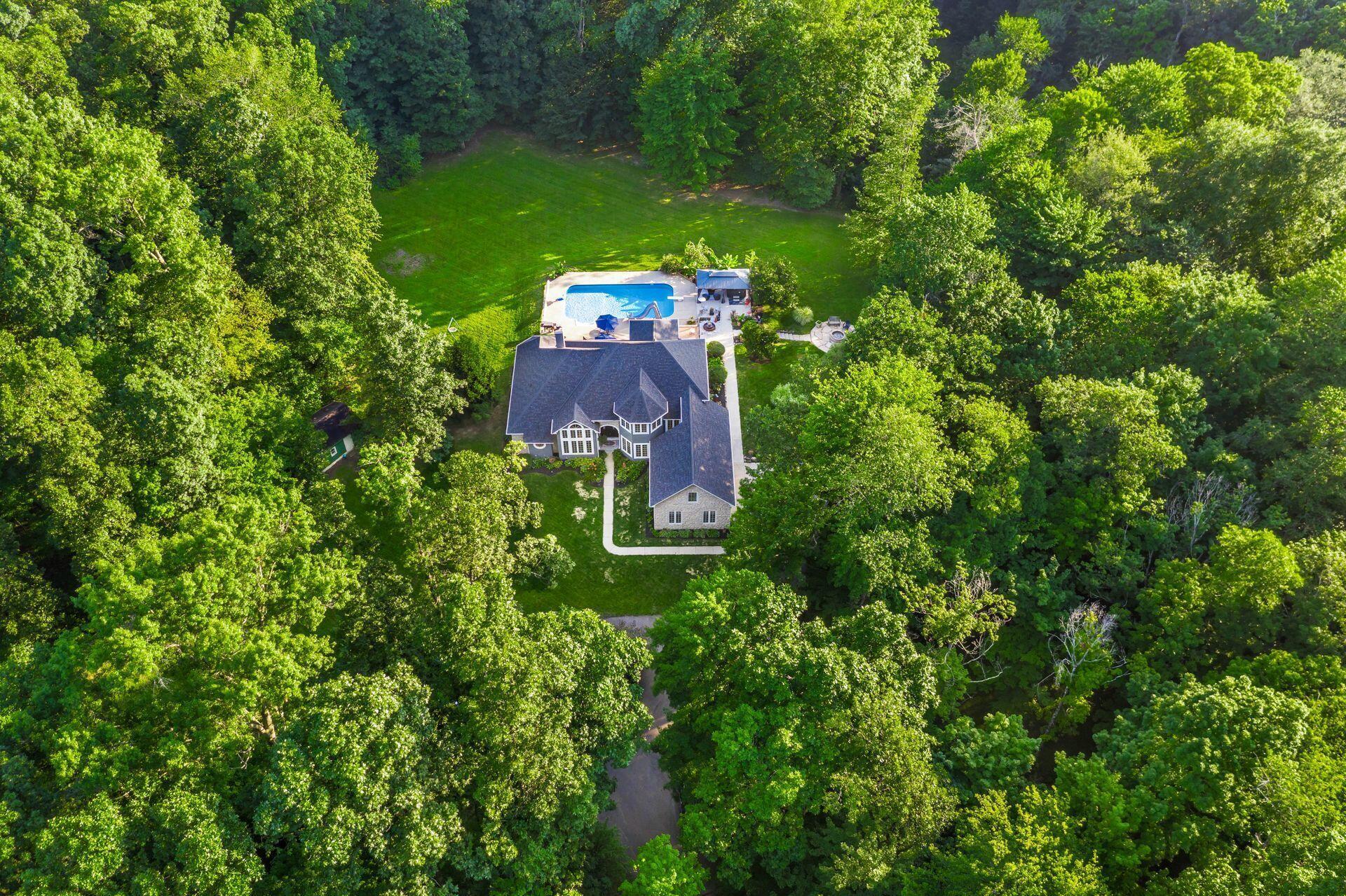 6003 Nichols Lane