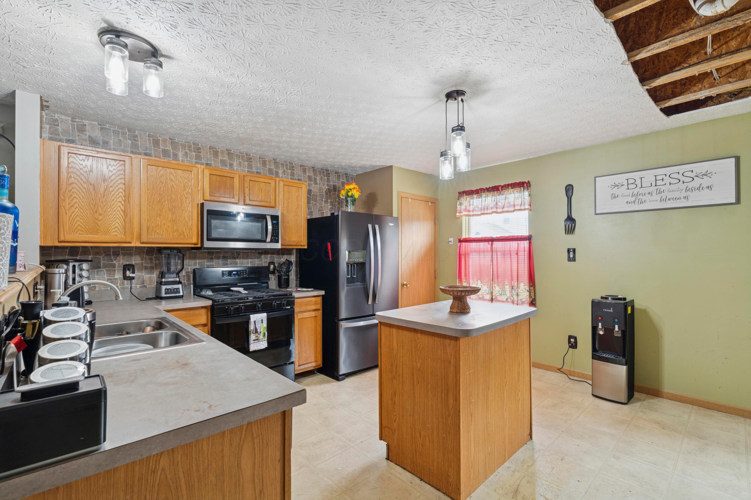 5436 Englecrest Drive