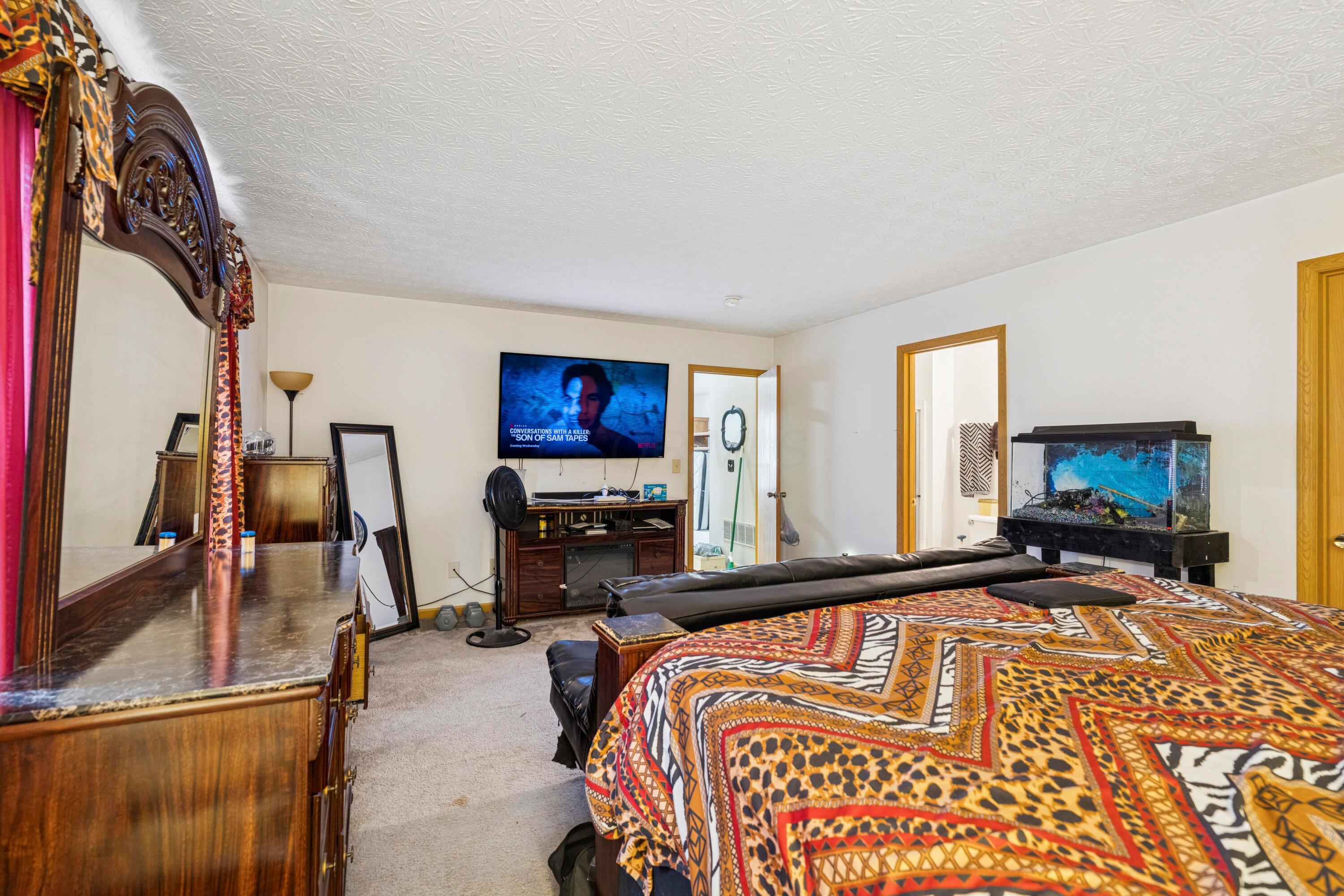 5436 Englecrest Drive