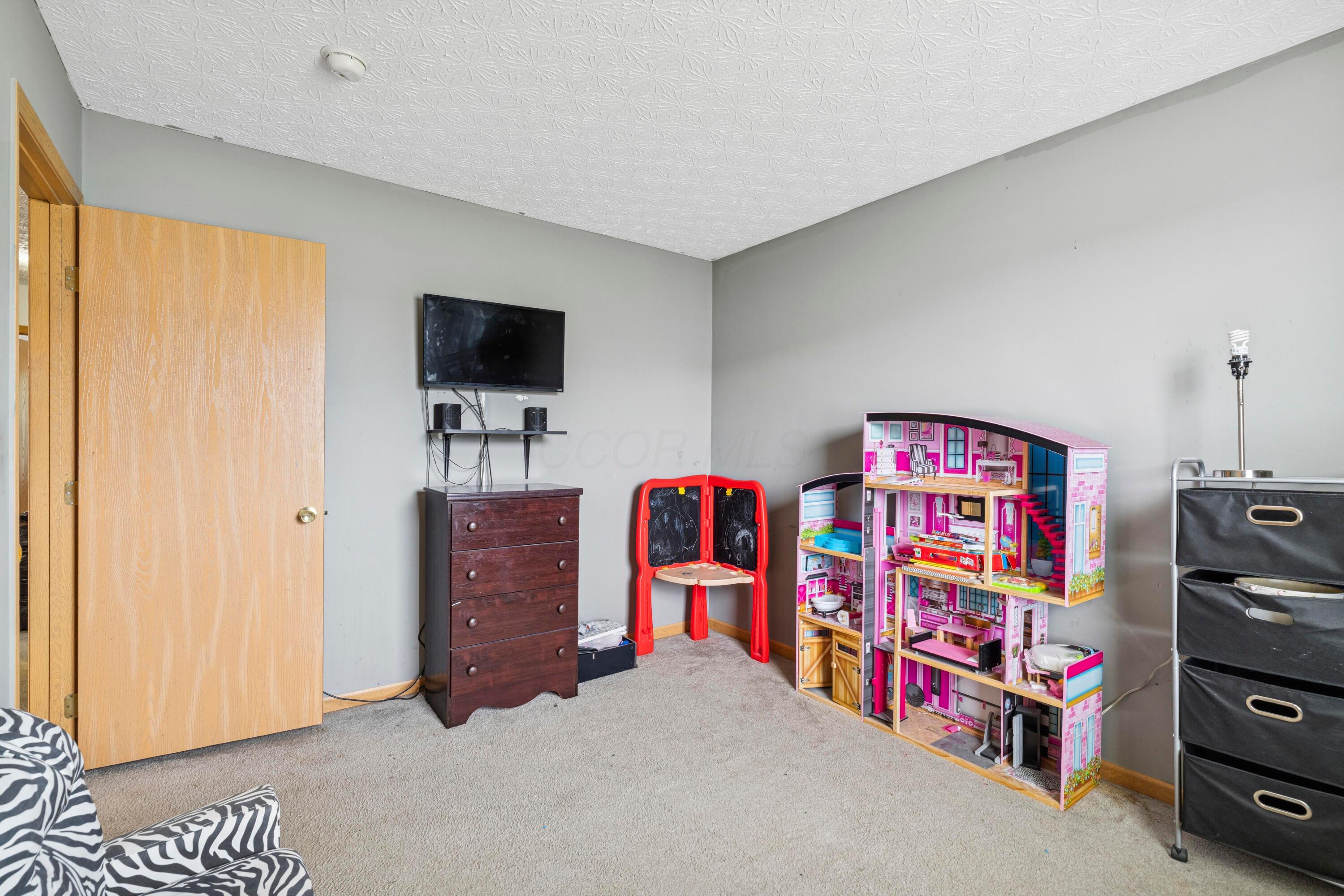 5436 Englecrest Drive