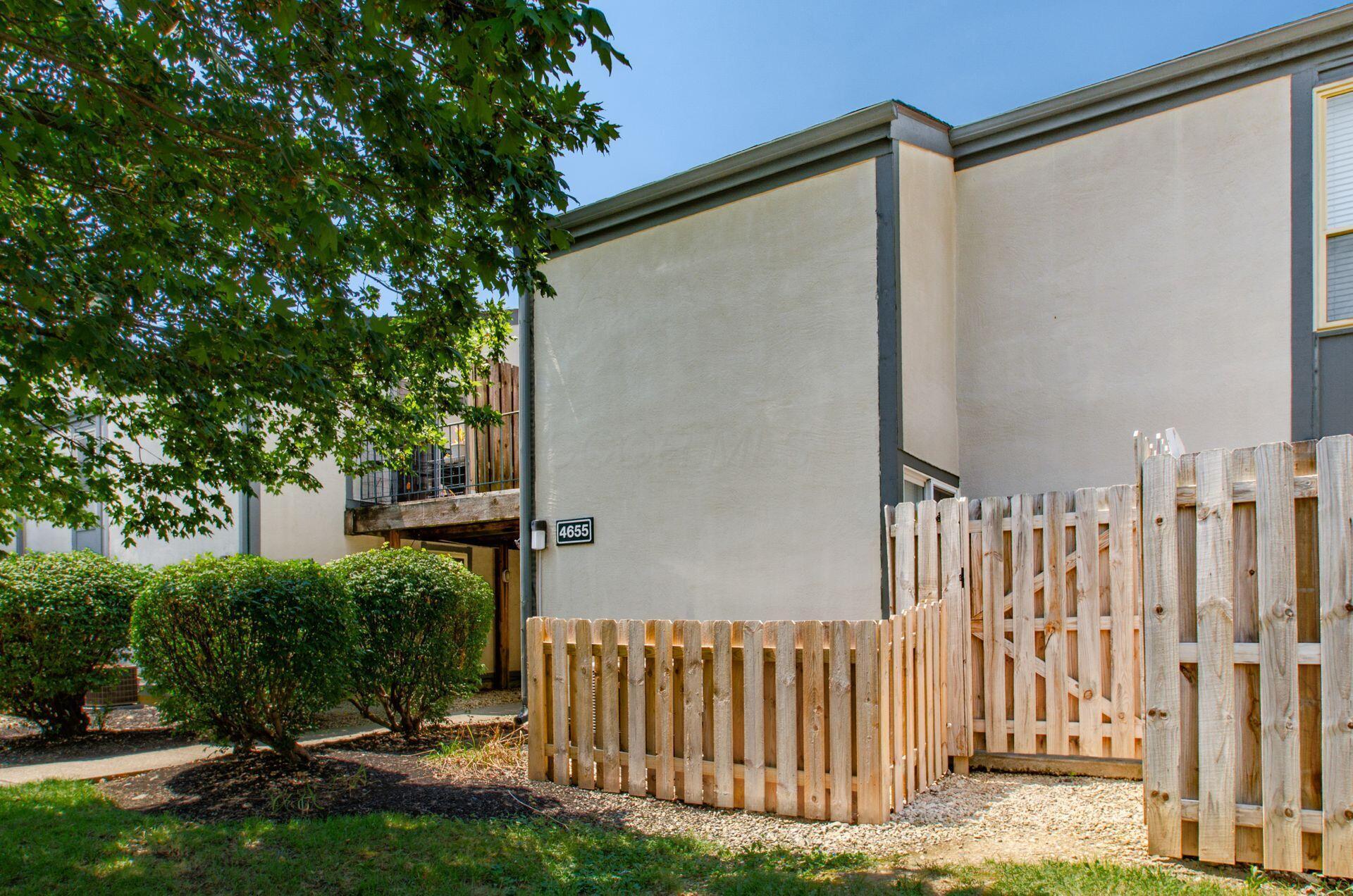 4655 Merrimar Circle E, E