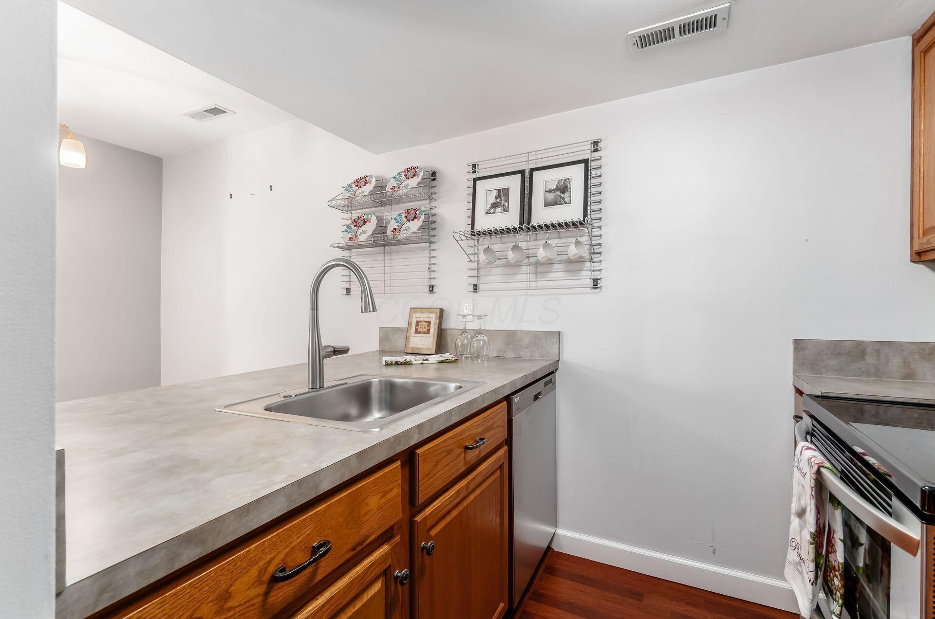 4655 Merrimar Circle E, E