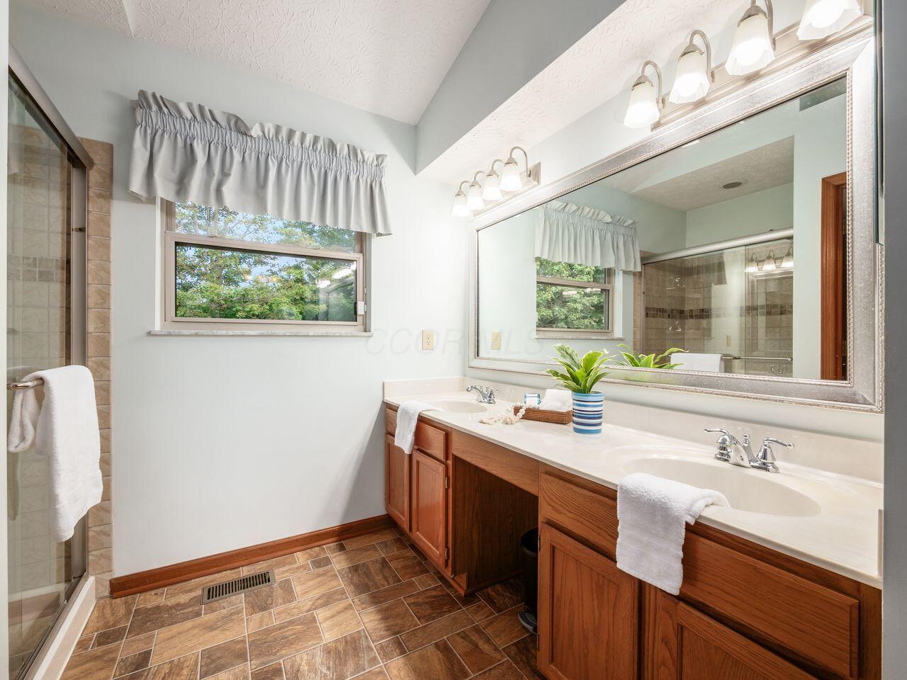 6199 Brenthurst Drive