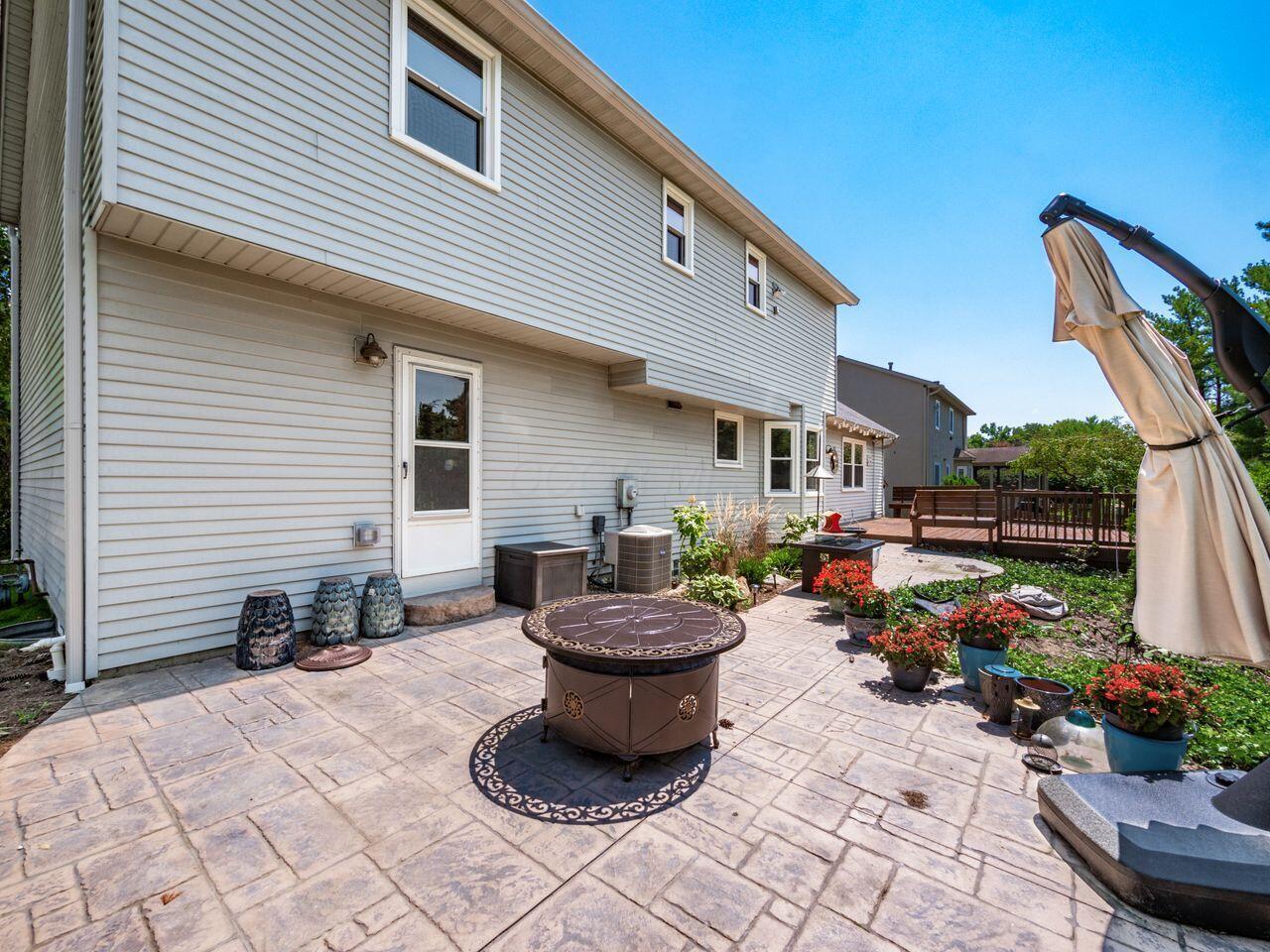 613 Valley Wood Court