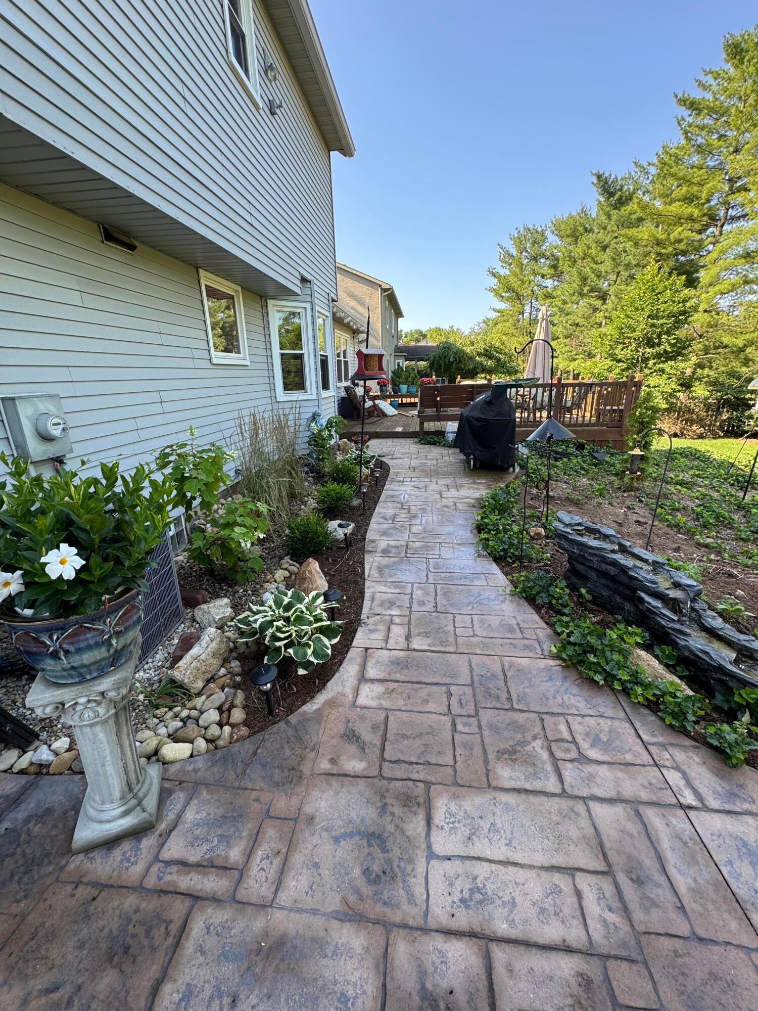 613 Valley Wood Court