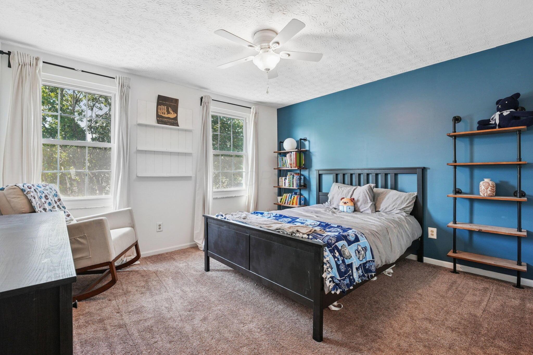 5318 Whispering Oak Boulevard