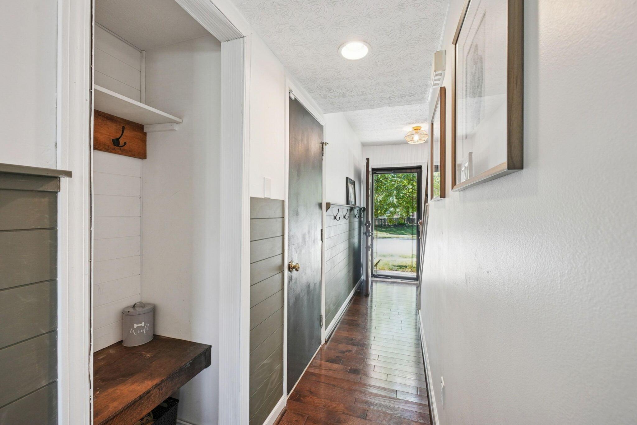 5318 Whispering Oak Boulevard