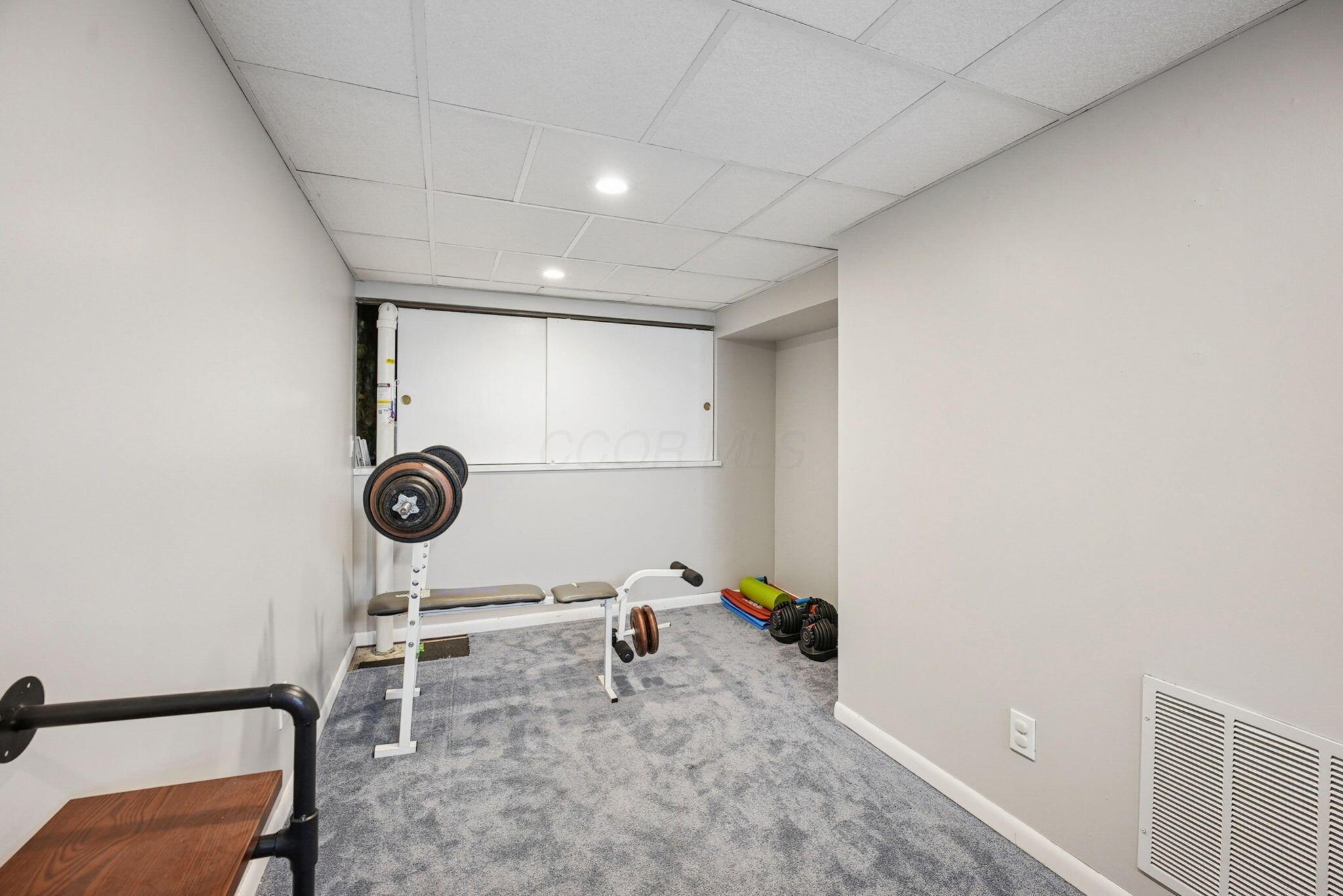 5318 Whispering Oak Boulevard