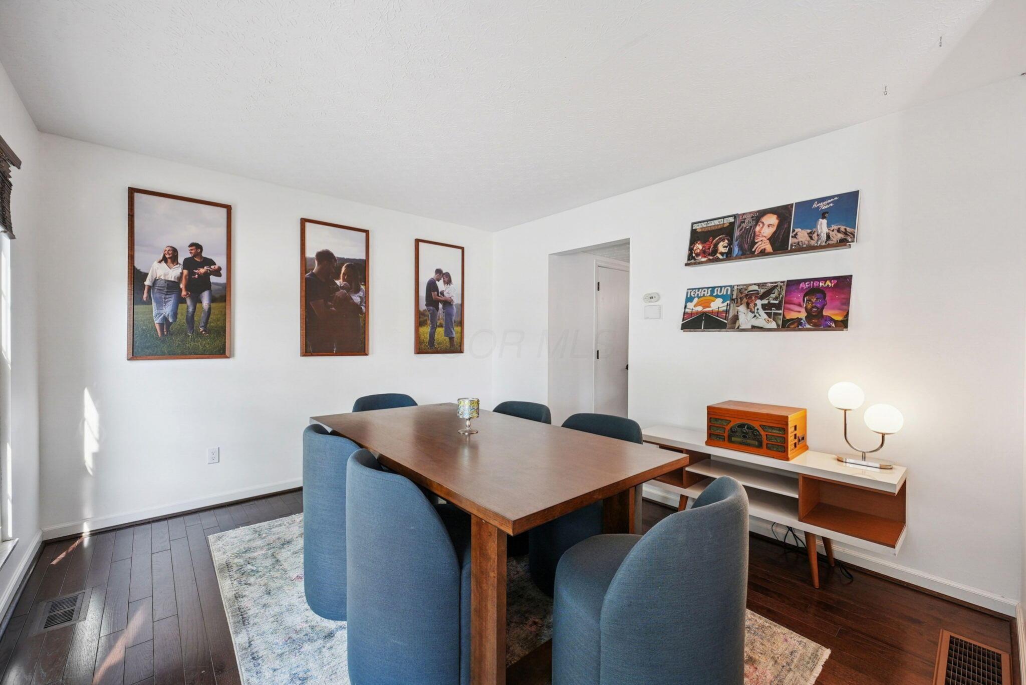 5318 Whispering Oak Boulevard