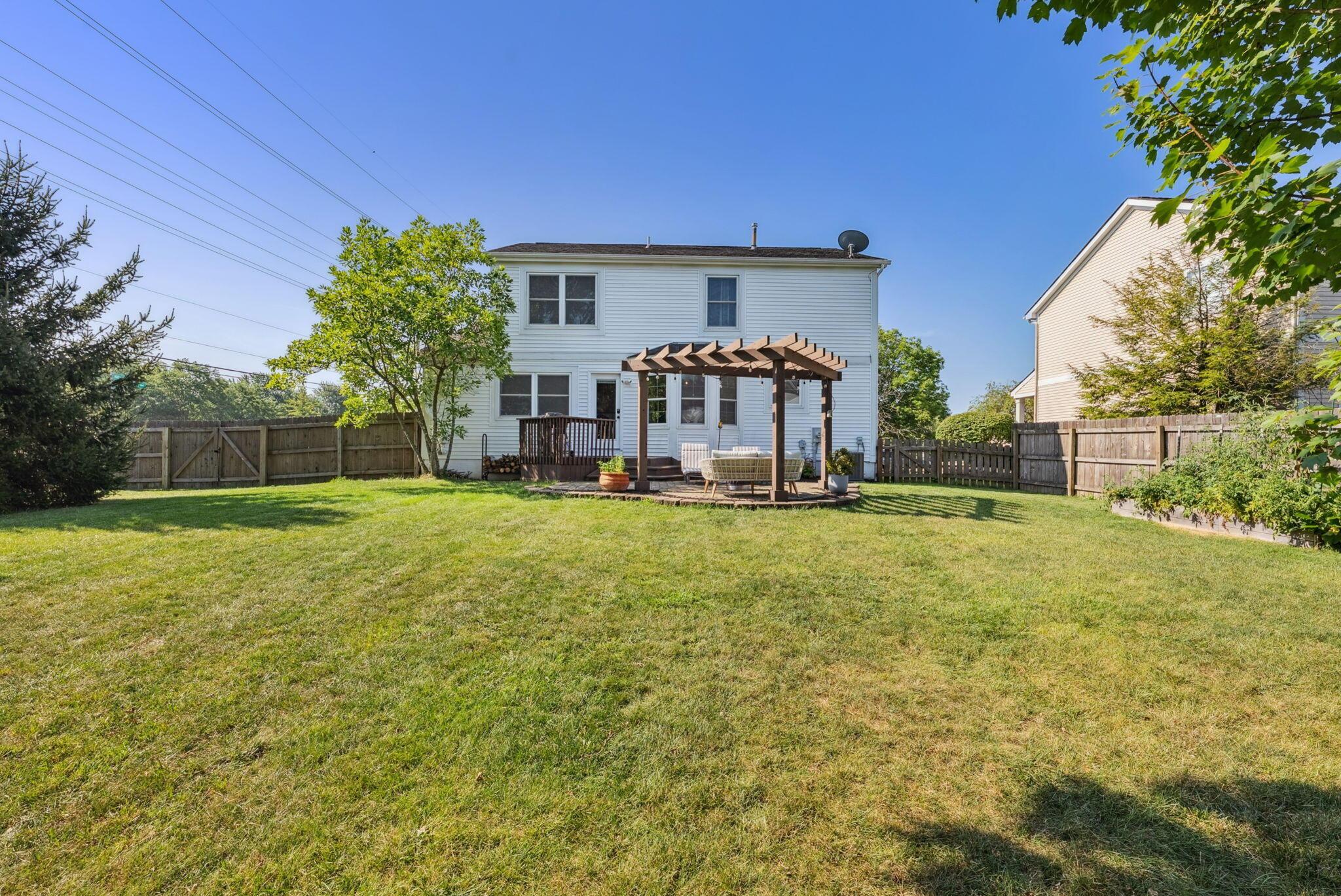 5318 Whispering Oak Boulevard