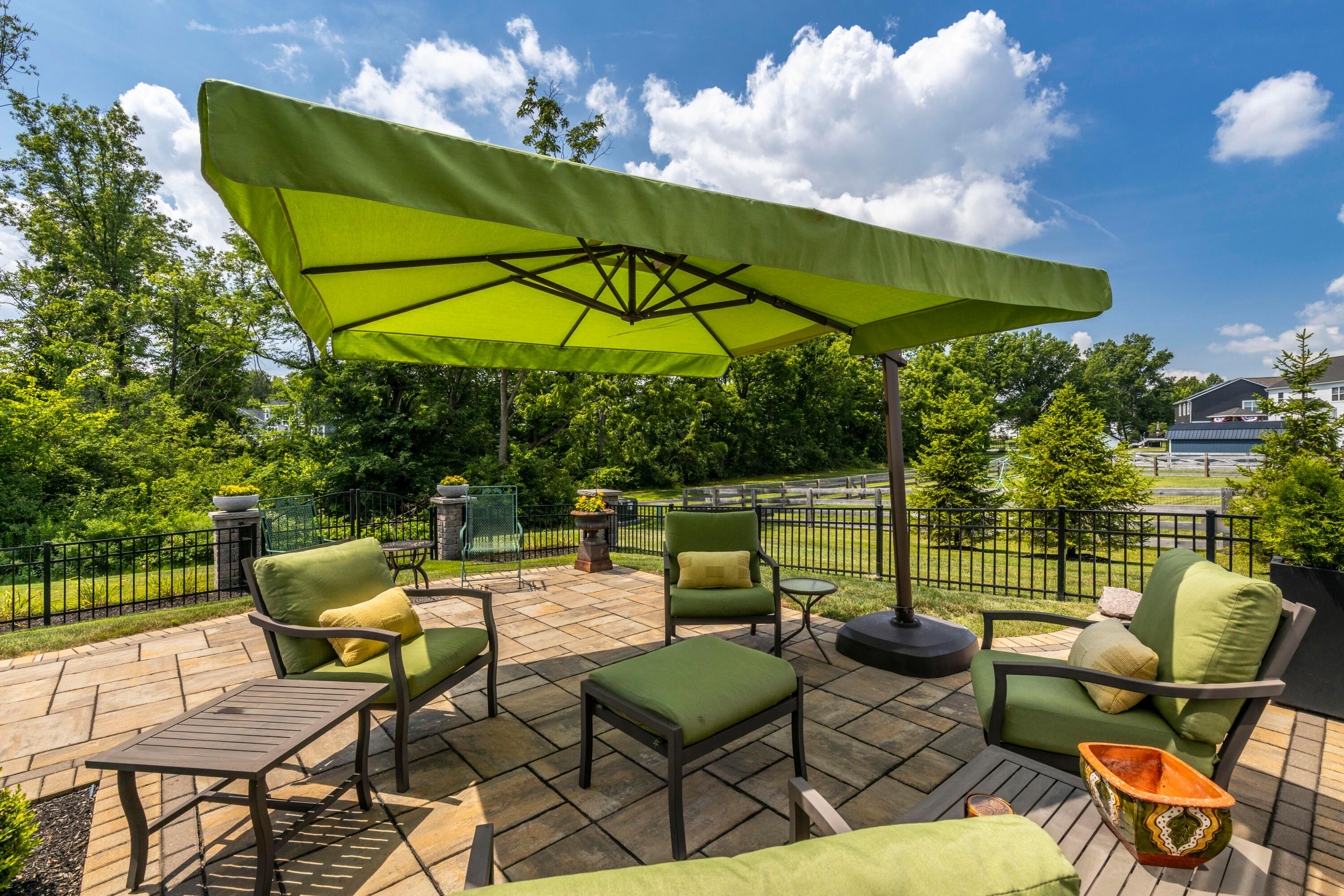 3604 Whispering Pines Road