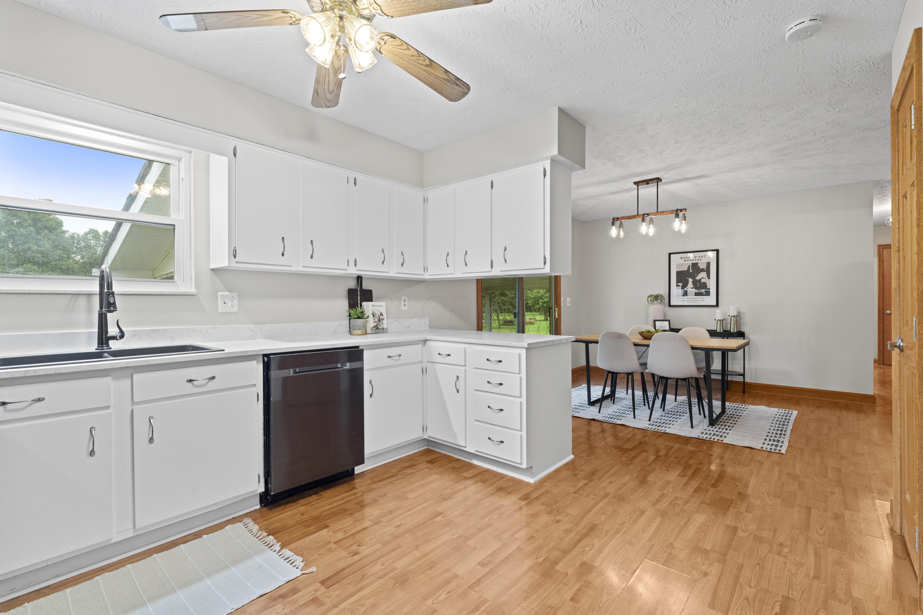 11290 Stoudertown Road NW