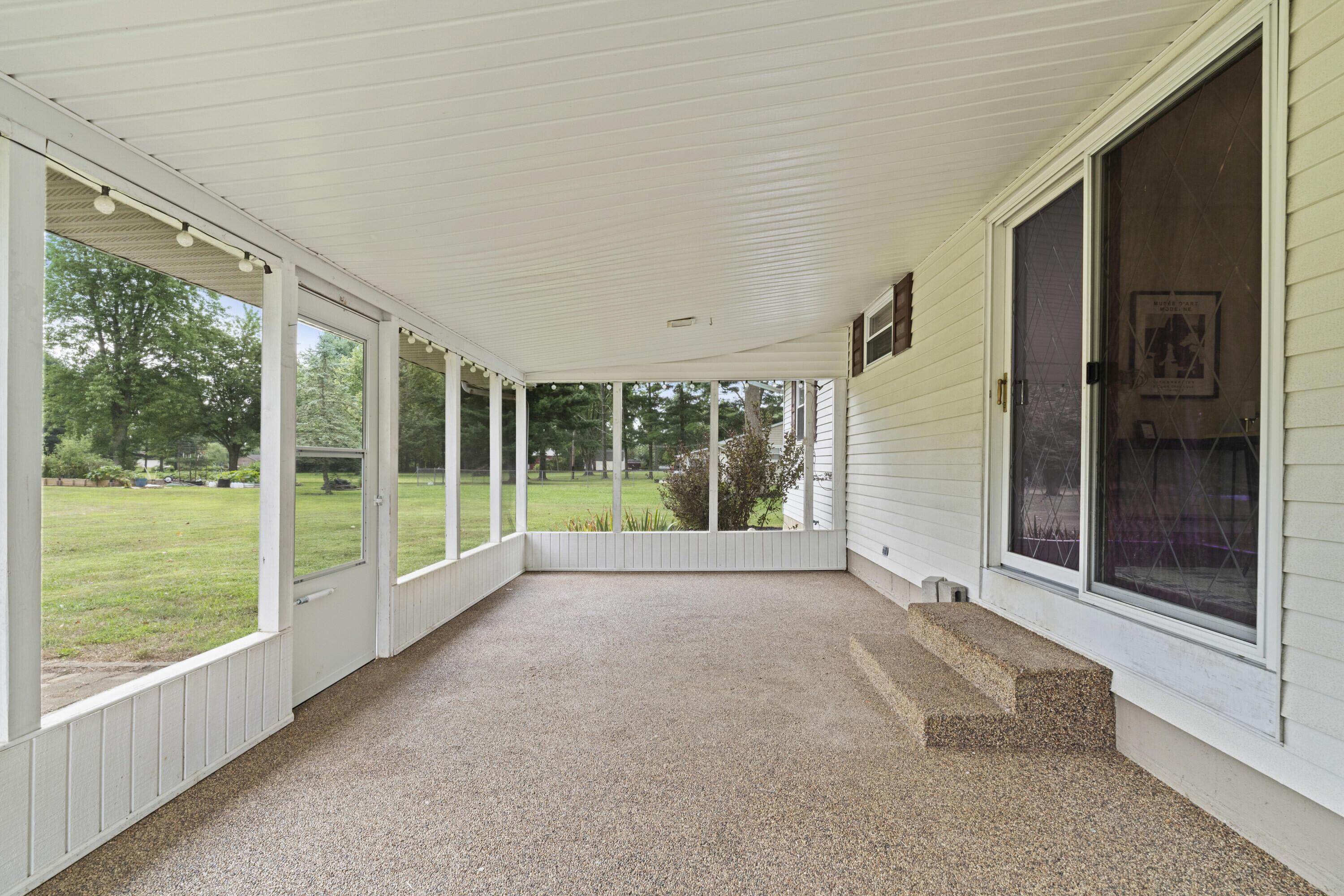 11290 Stoudertown Road NW