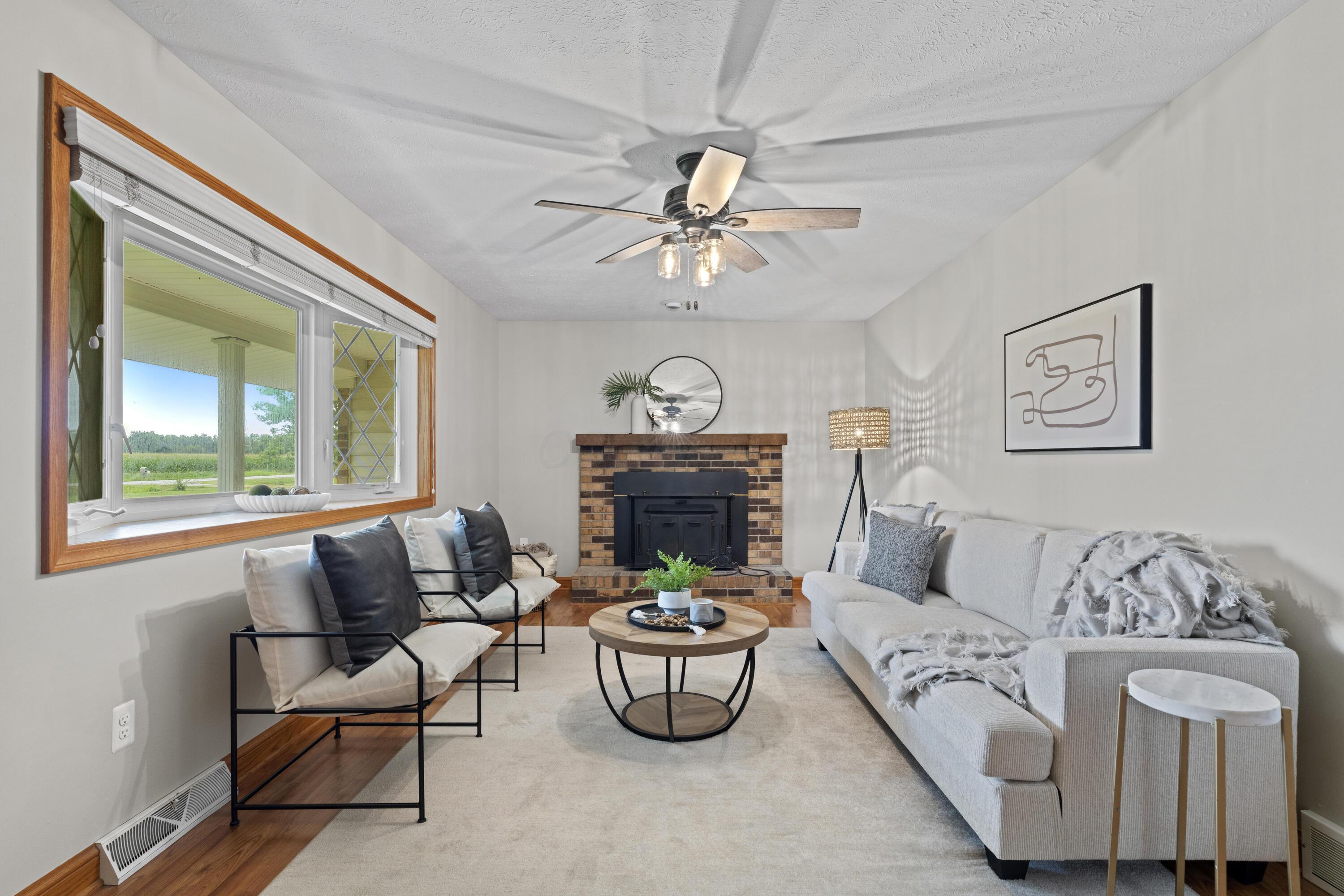 11290 Stoudertown Road NW