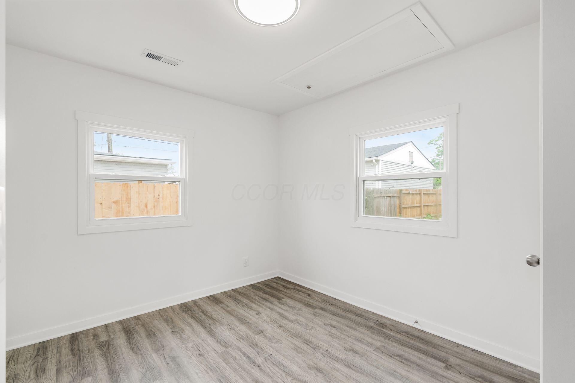 2804 Grasmere Avenue