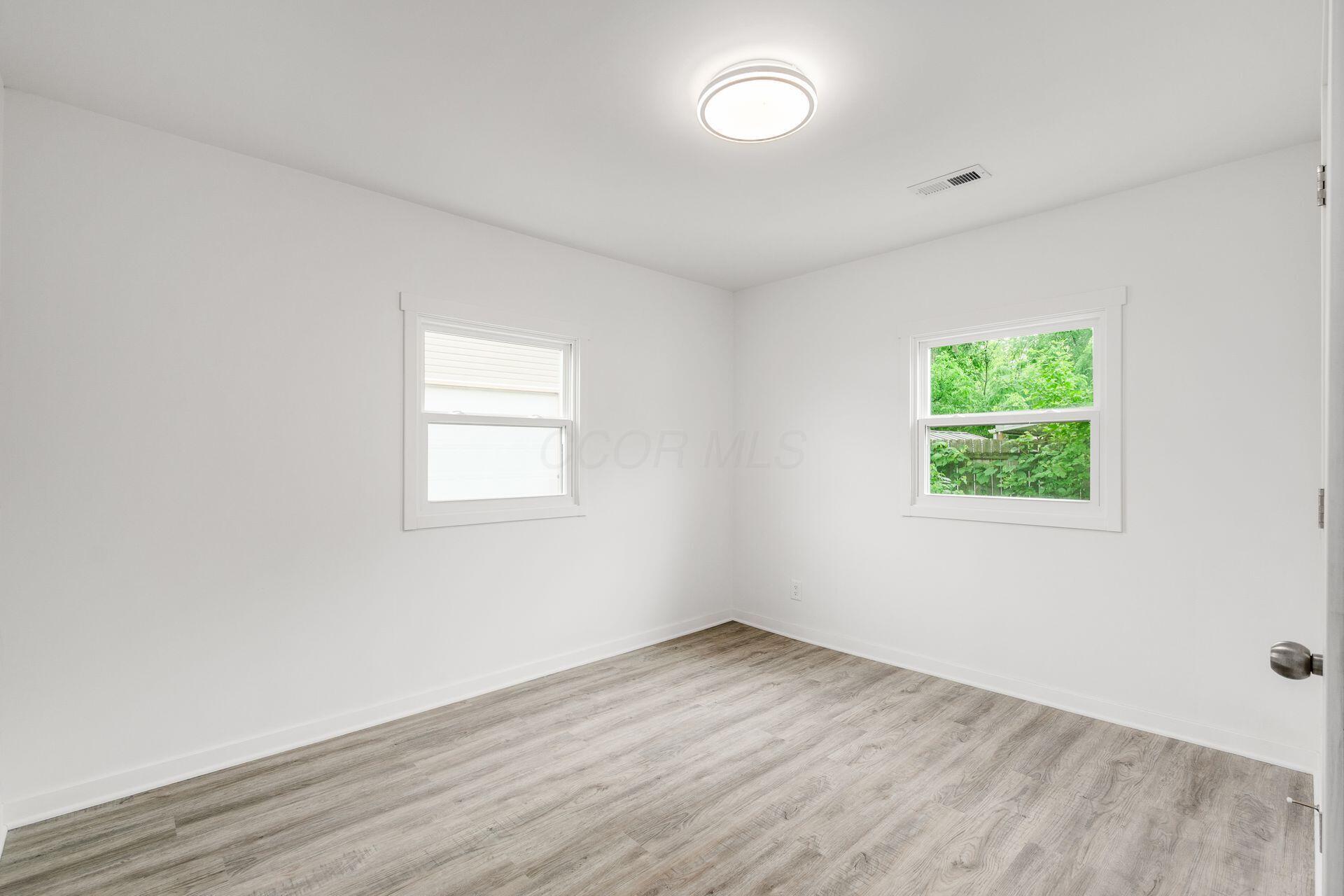 2804 Grasmere Avenue