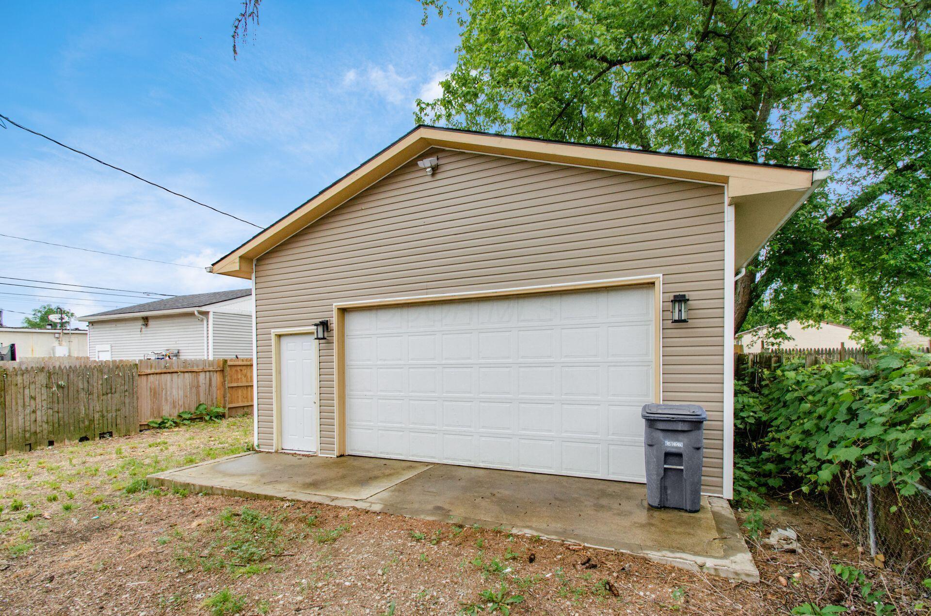 2804 Grasmere Avenue