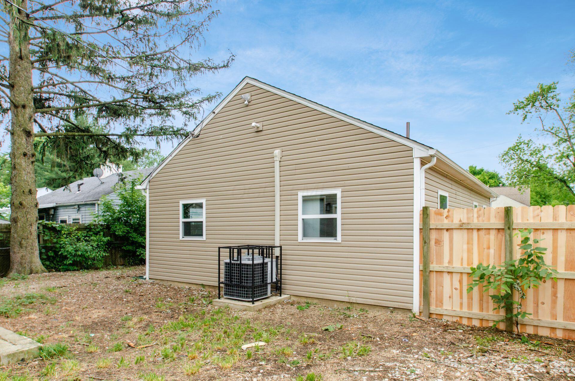 2804 Grasmere Avenue