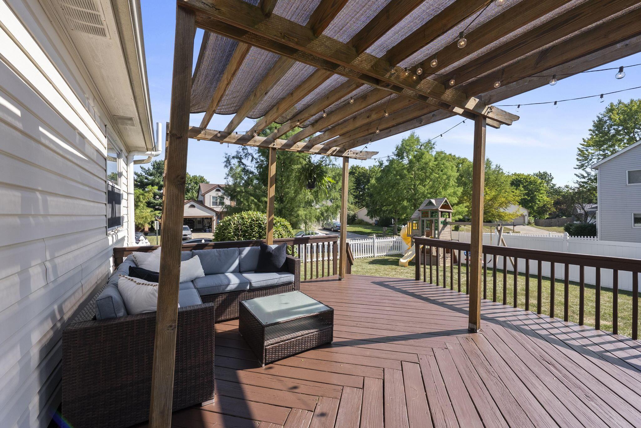 8040 Schoolside Drive