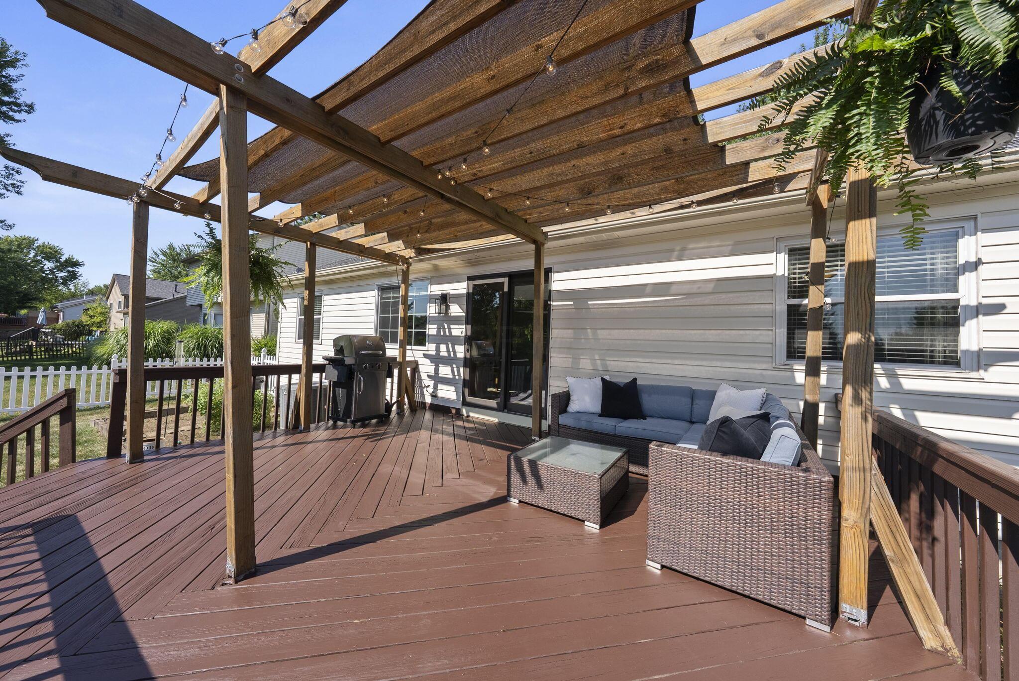 8040 Schoolside Drive