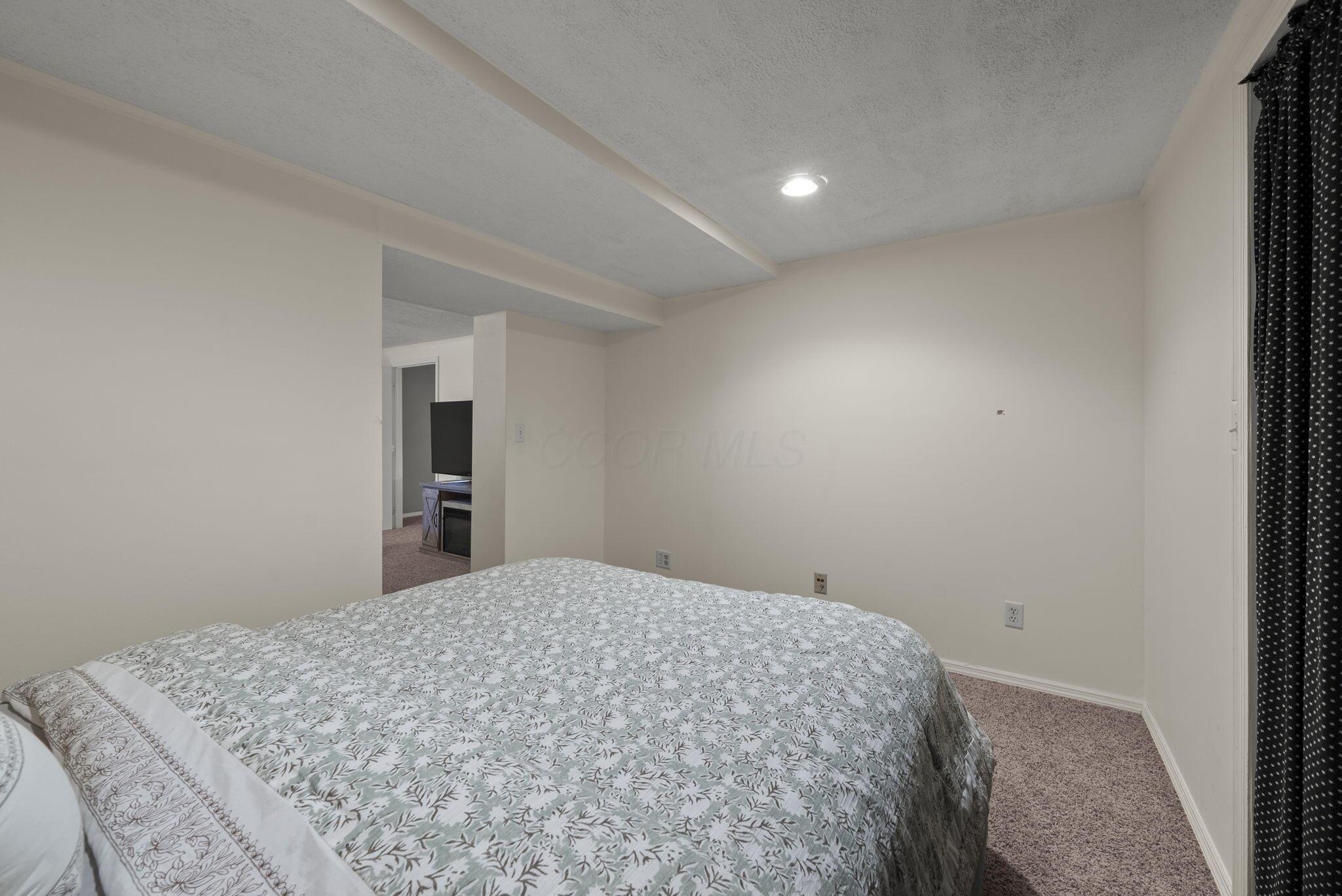 8040 Schoolside Drive