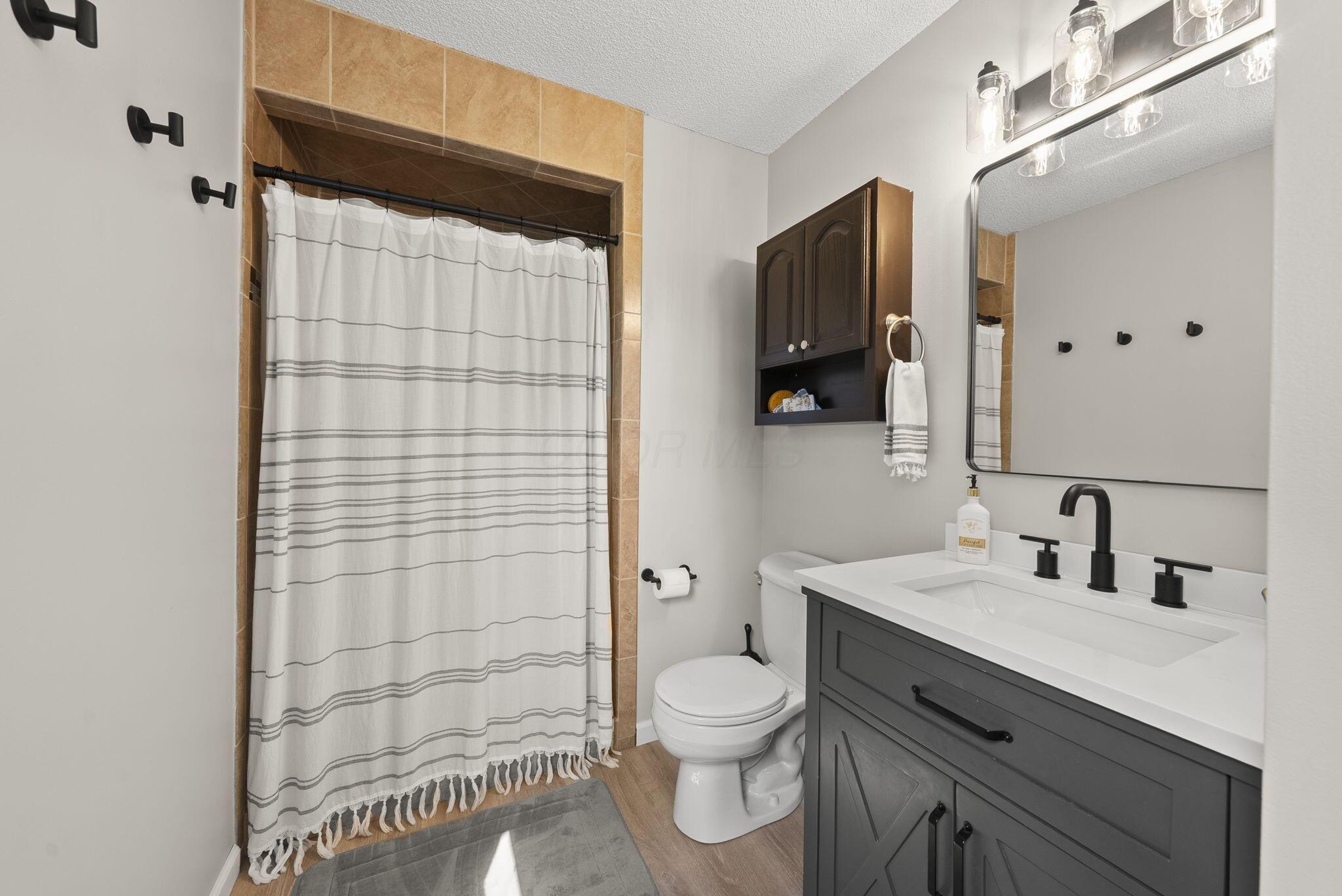 8040 Schoolside Drive