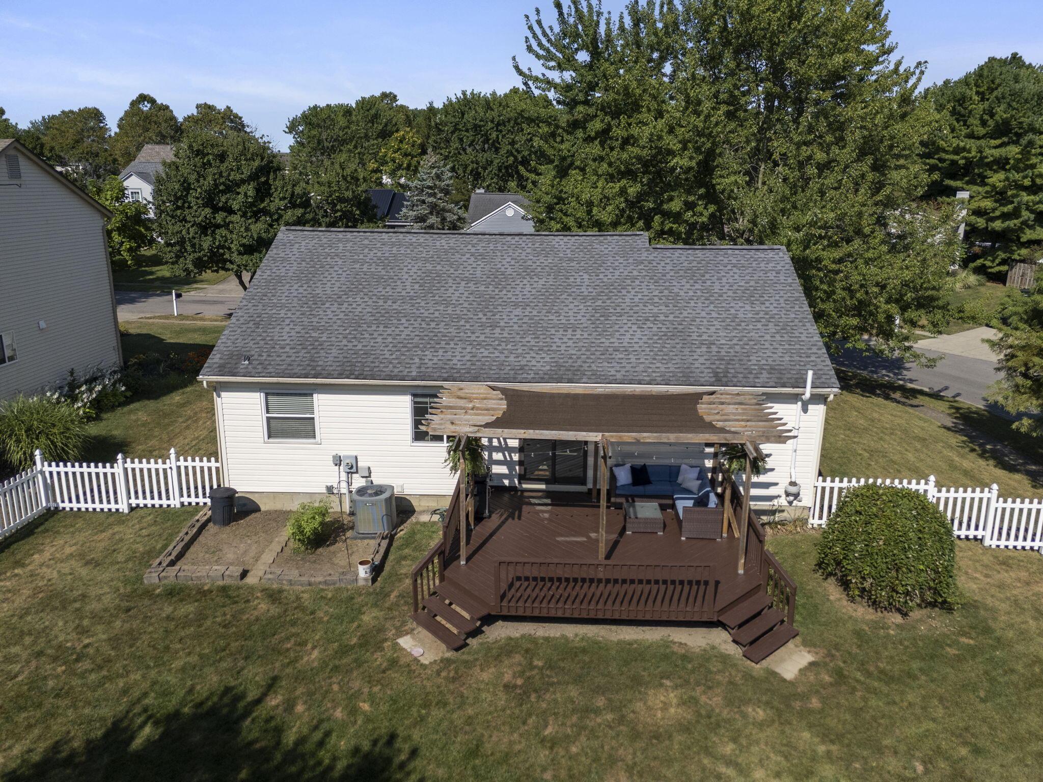 8040 Schoolside Drive