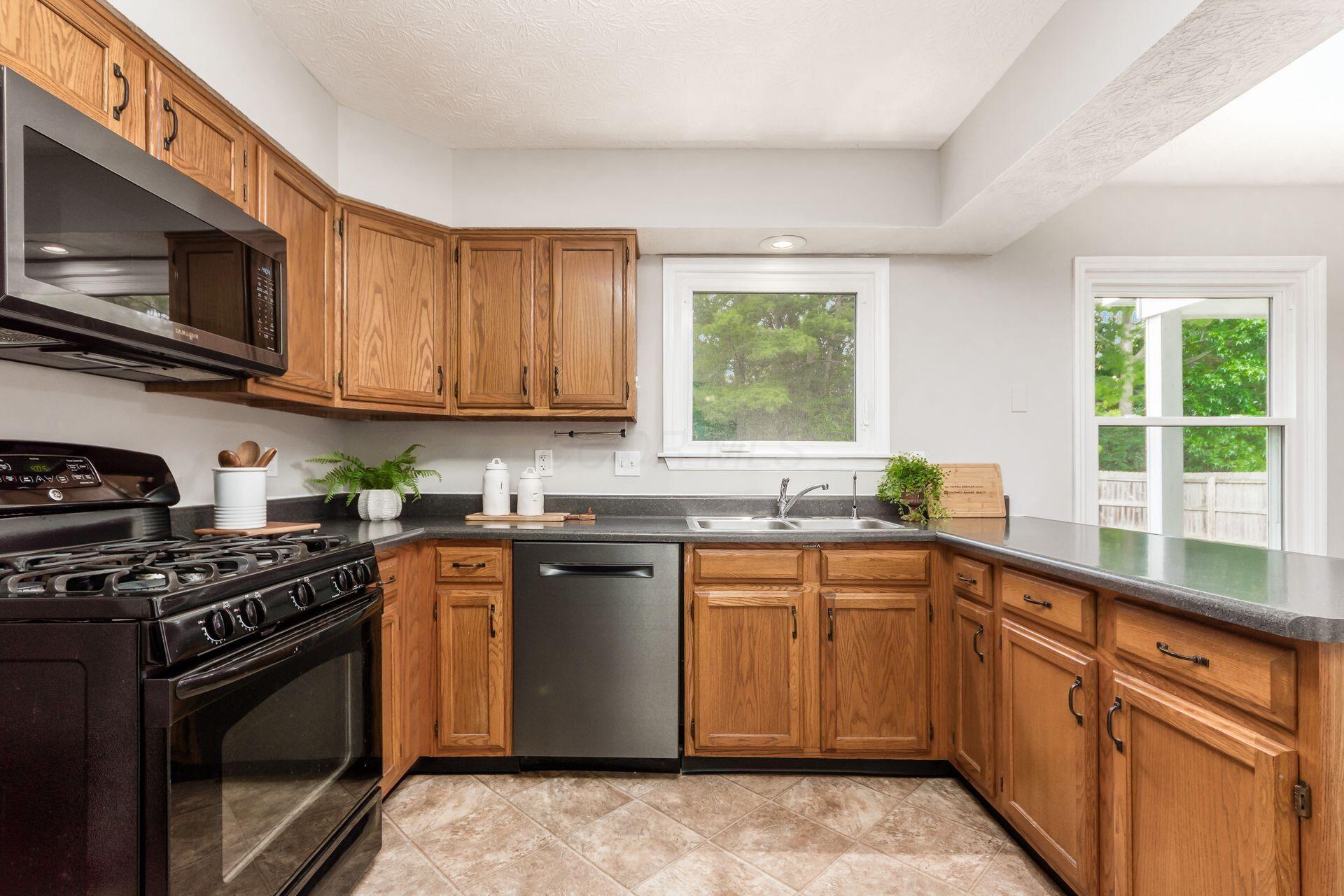 158 Windrow Court
