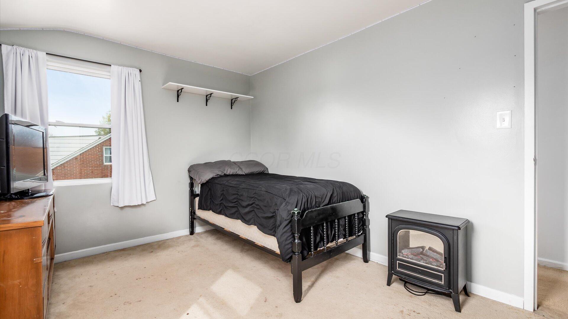 3125 E Highland Drive