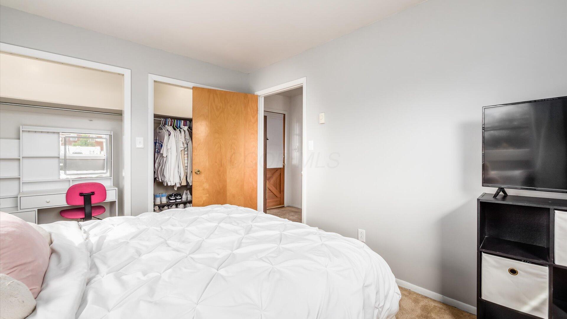 3125 E Highland Drive