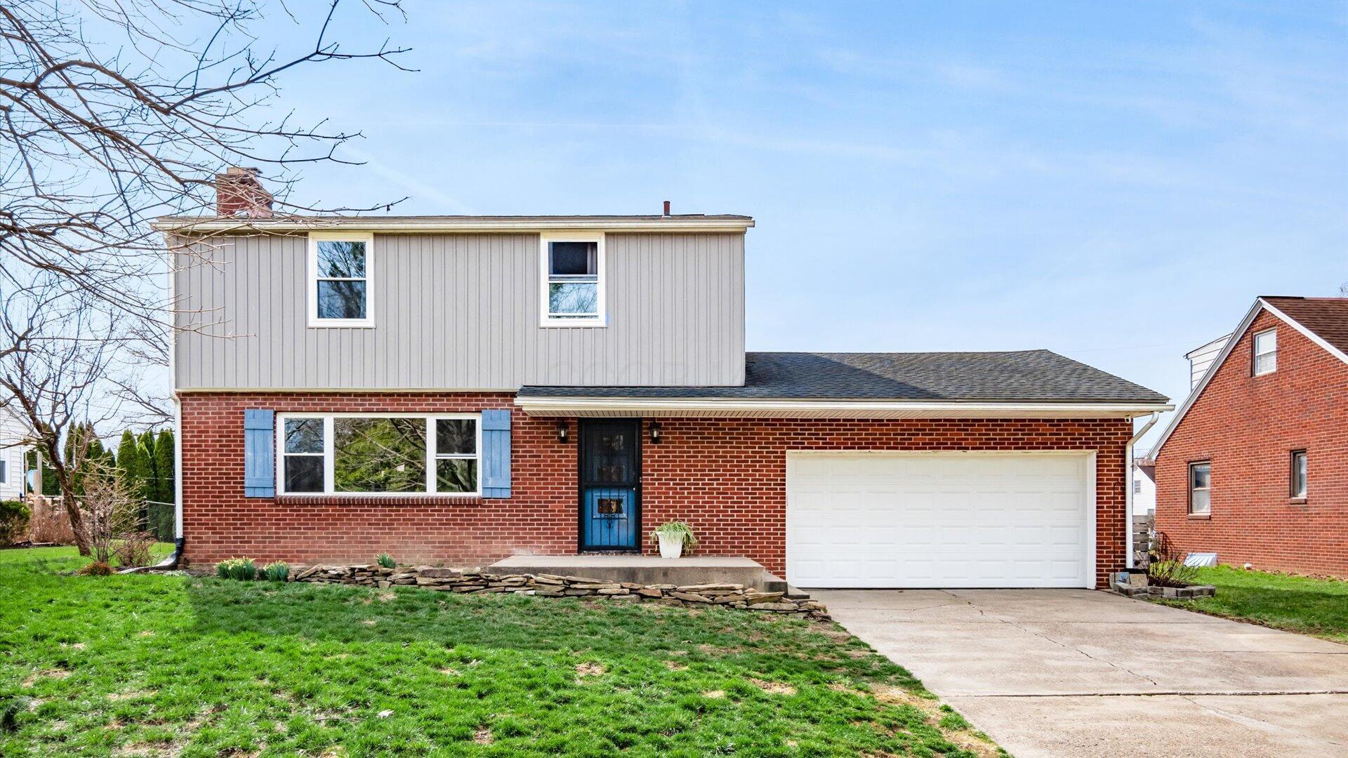 3125 E Highland Drive