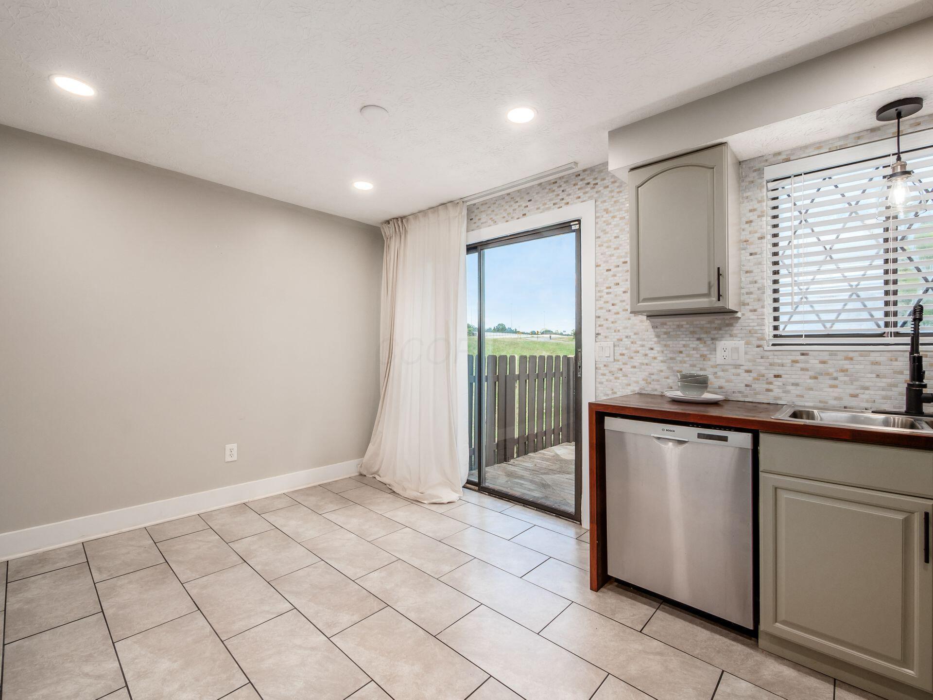 4907 Berryhill Court