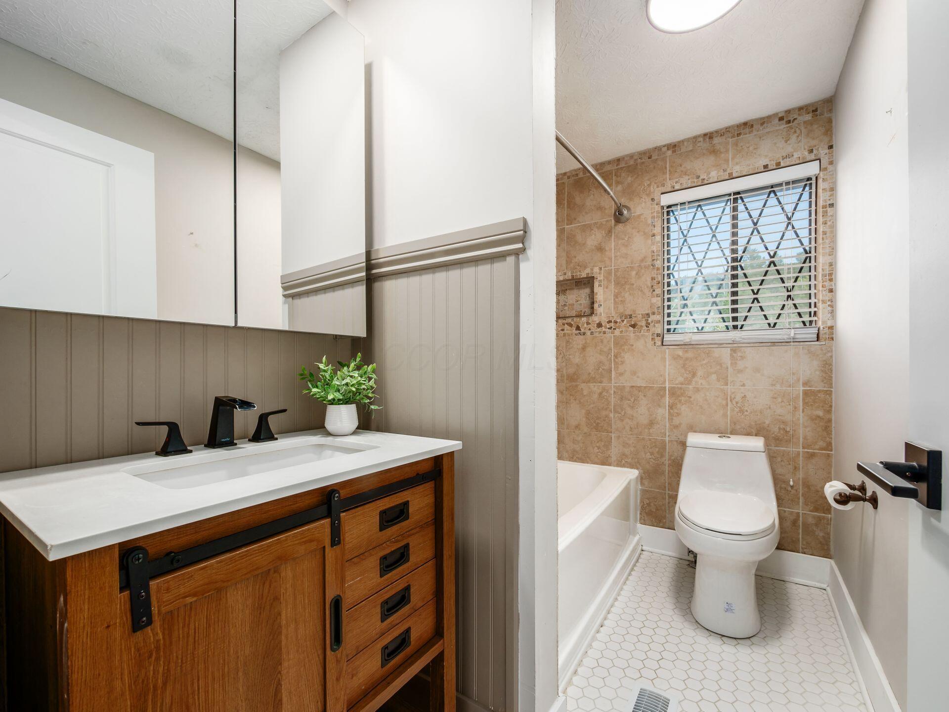 4907 Berryhill Court